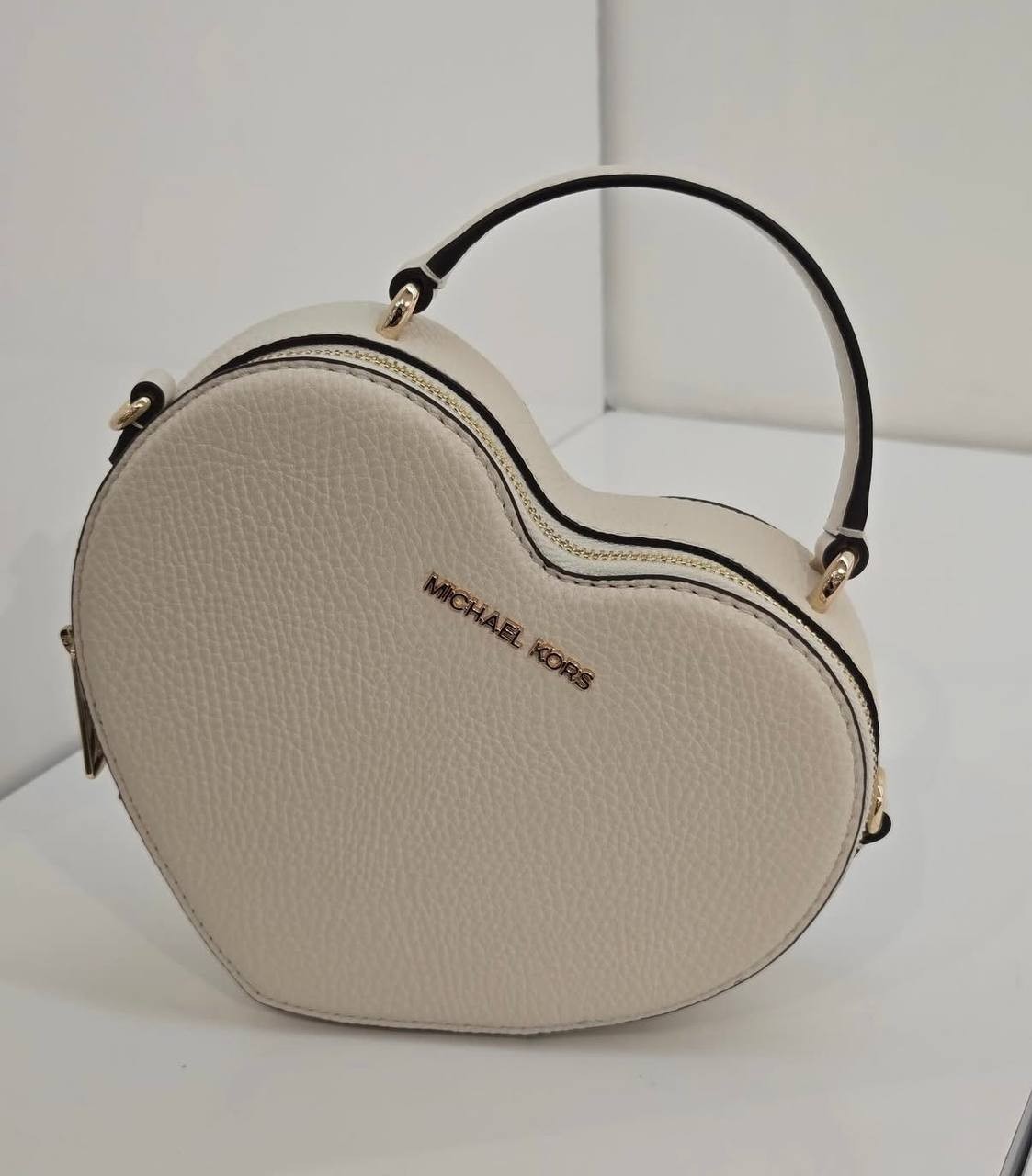 Michael Kors Jet Set Travel Heart Crossbody Bag LT Cream Leather NWT