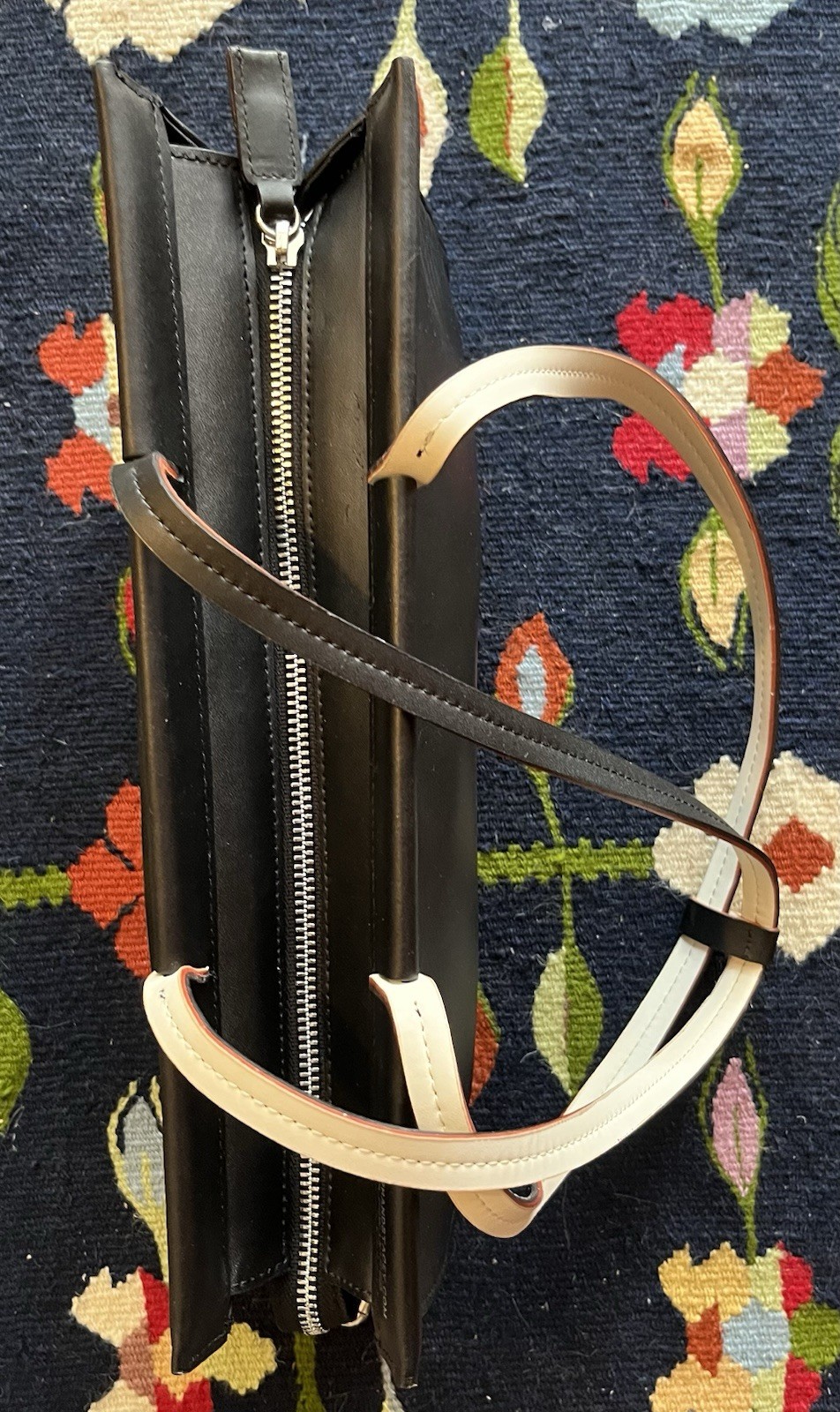 EUC $298 Joseph & Stacey Diana Purse Tote Bag Black Leather Seoul, South Korea