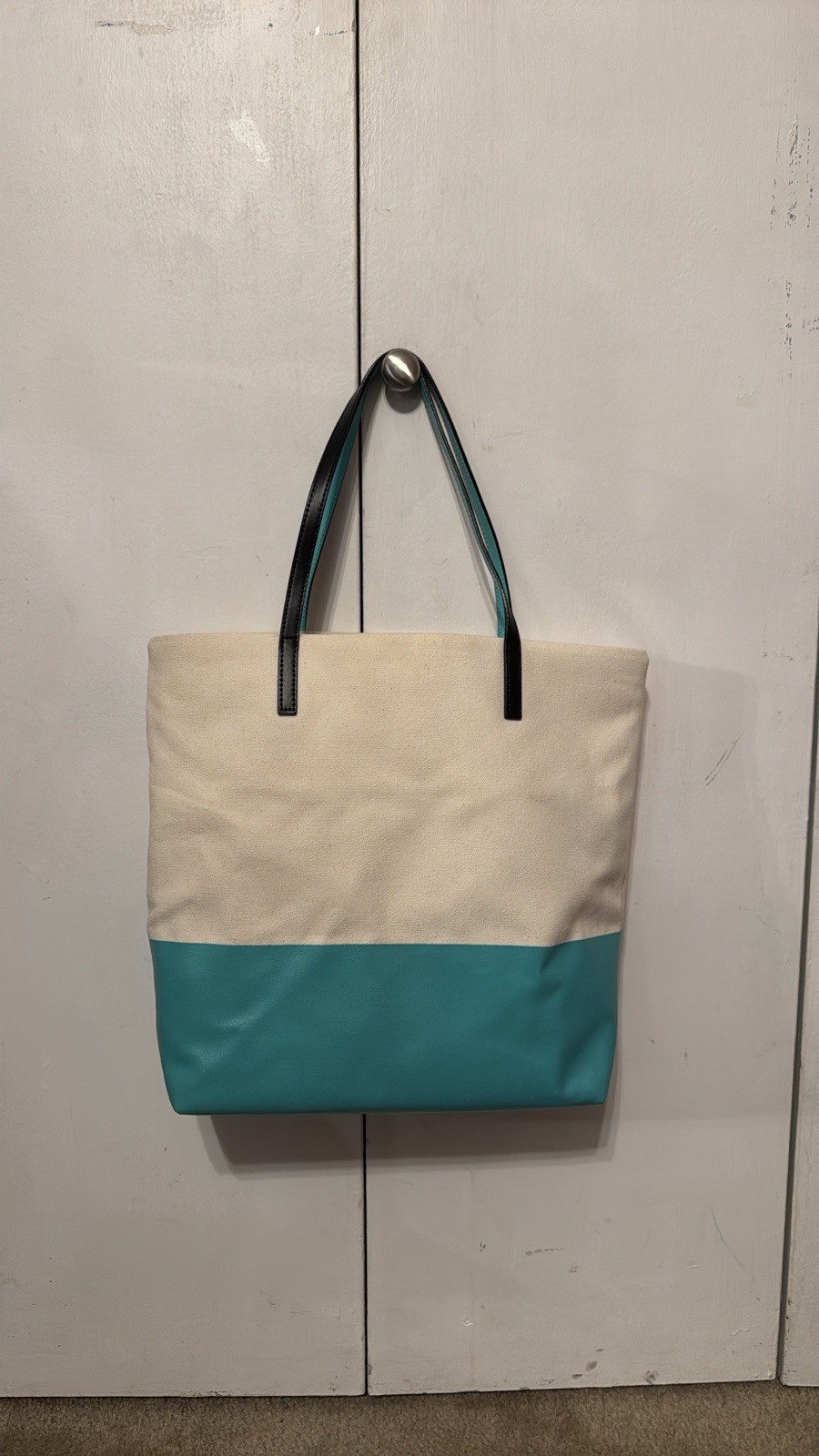 kate spade new york Colorblock Tote Bag Beige Teal Black Straps Open Top Logo