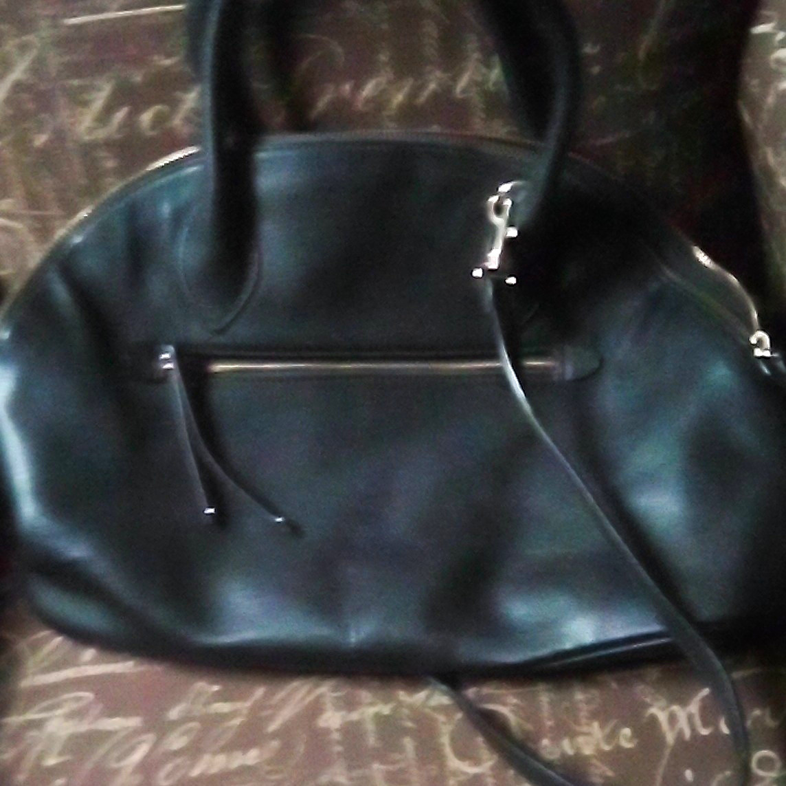 Buffalo Women’s Large Black Satchel Top Handle Bag, Zip, Silver Hardware, Strap