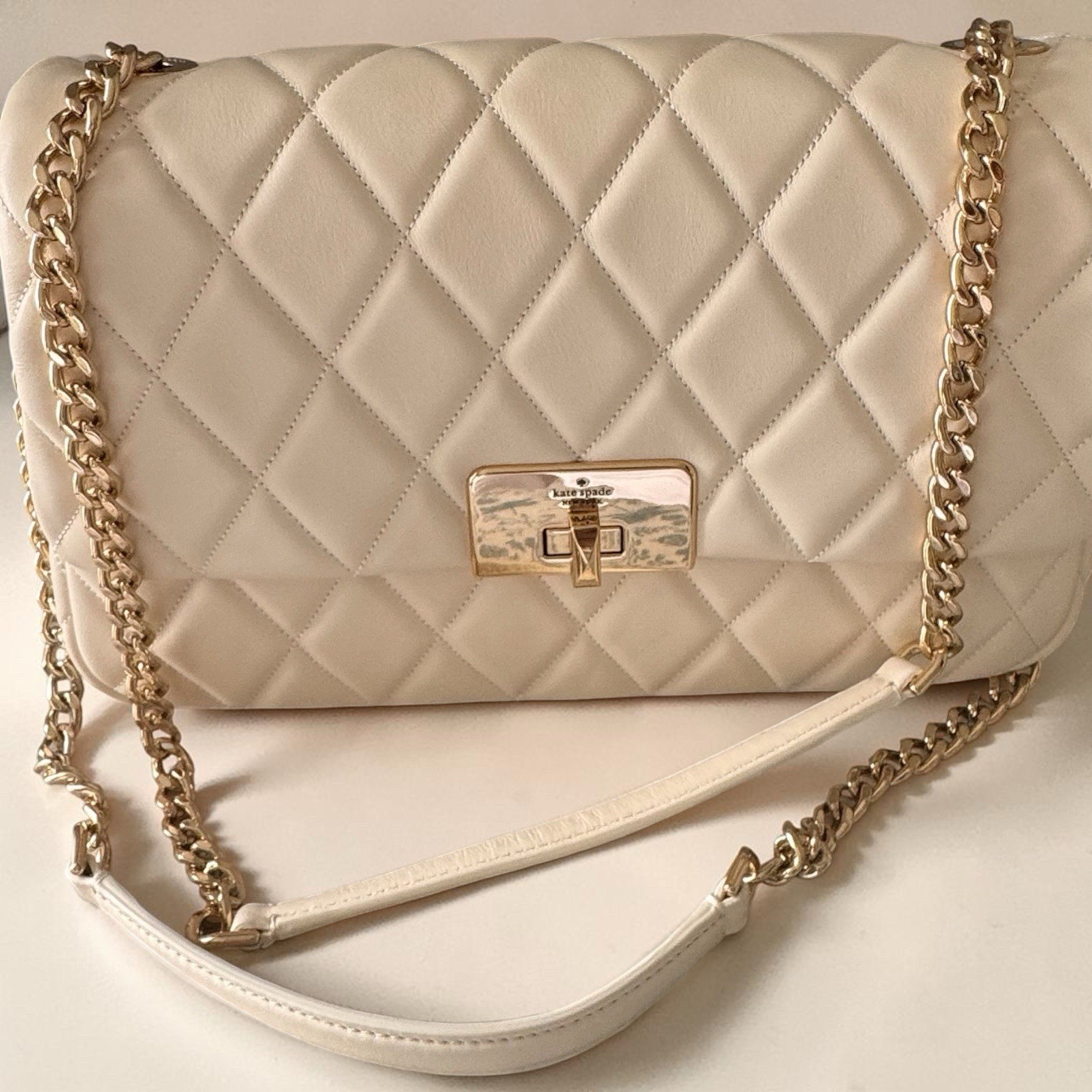 NWOT Kate Spade Ivory Quilted Leather Chain Shoulder Crossbody Bag Gold Hardware