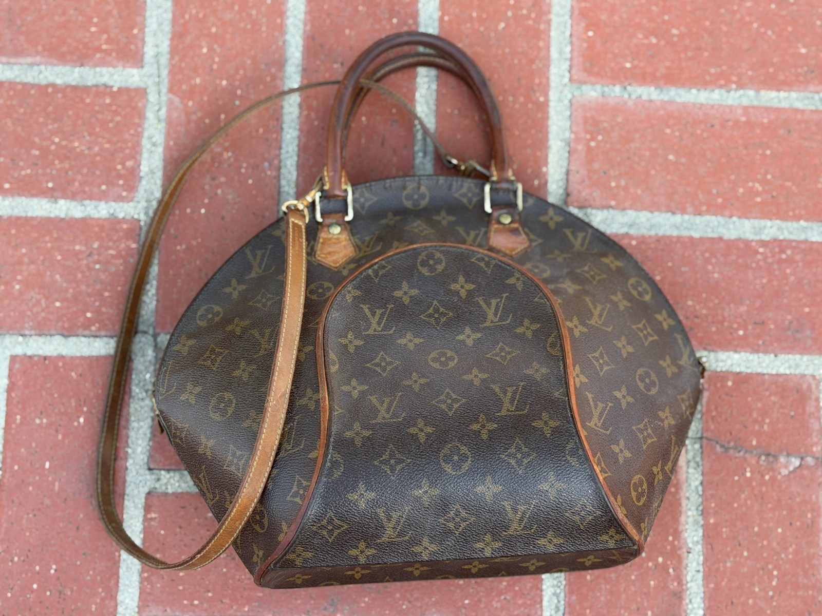 LOUIS VUITTON LV GHW ELIPSE MM Handbag M51126 Monogram Brown 4 Childrens Charity