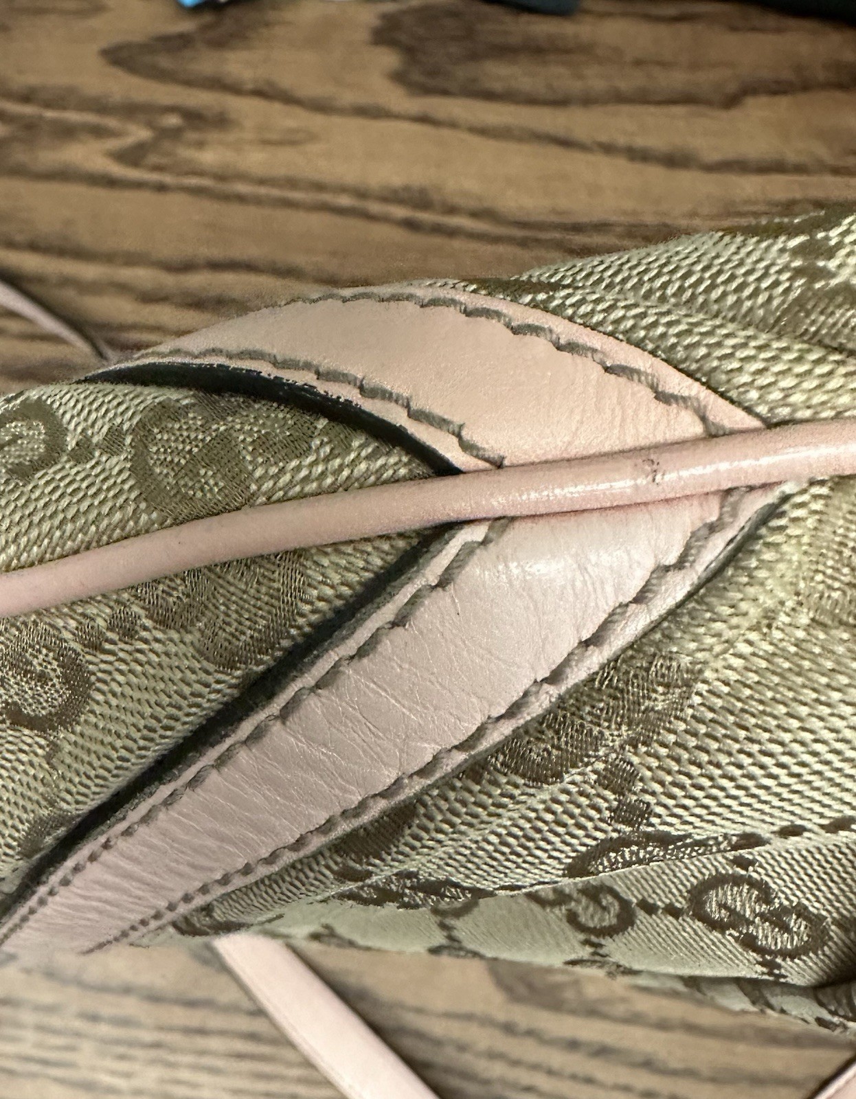 Gucci Crossbody Pink Biege Canvass Leather