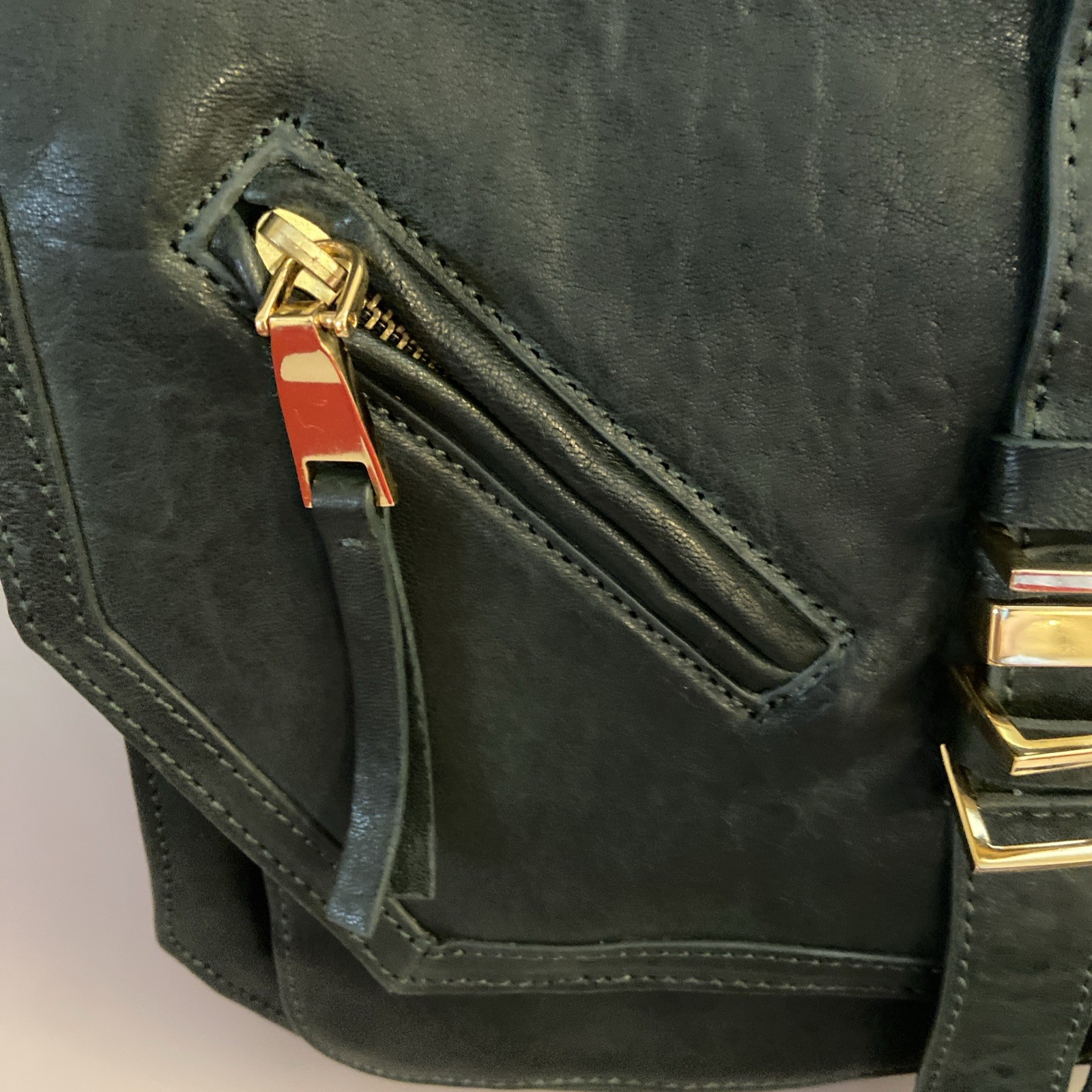 TREESJE Soft Hunter GreenLeather Crossbody Messenger Purse Gold Tone Hardware