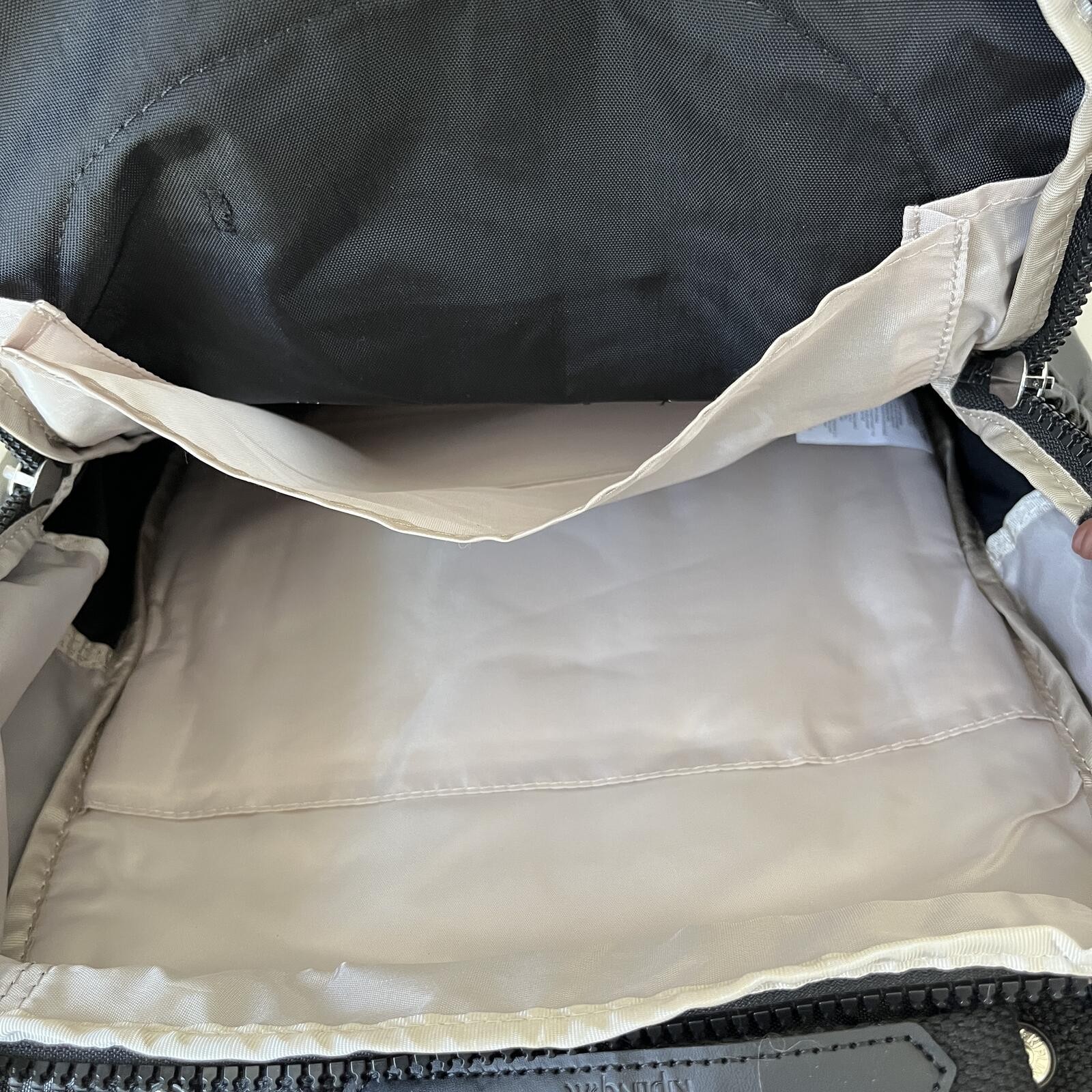 Kipling Seoul Up 17″ Laptop Extra Large Backpack in Shining Black NWT
