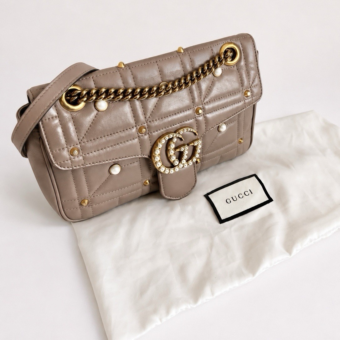 Gucci GG Marmont Matelassé Pearl Studded Calfskin Shoulder Bag Flap Purse 443497