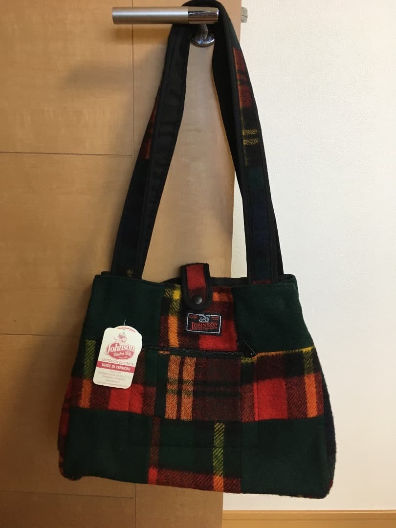 Johnson Woolen Mills Shoulder Bag – 85% Wool, 35x25x15 cm