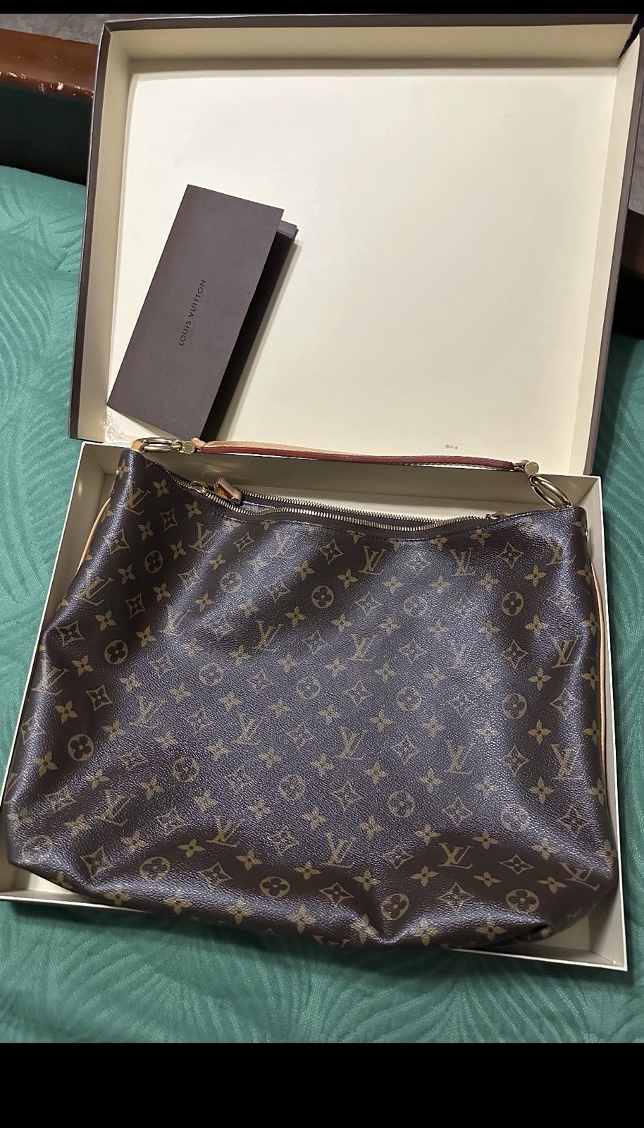 Louis Vuitton Monogram Women’s Shoulder Bag Brown Zip Closure Gold Hardware