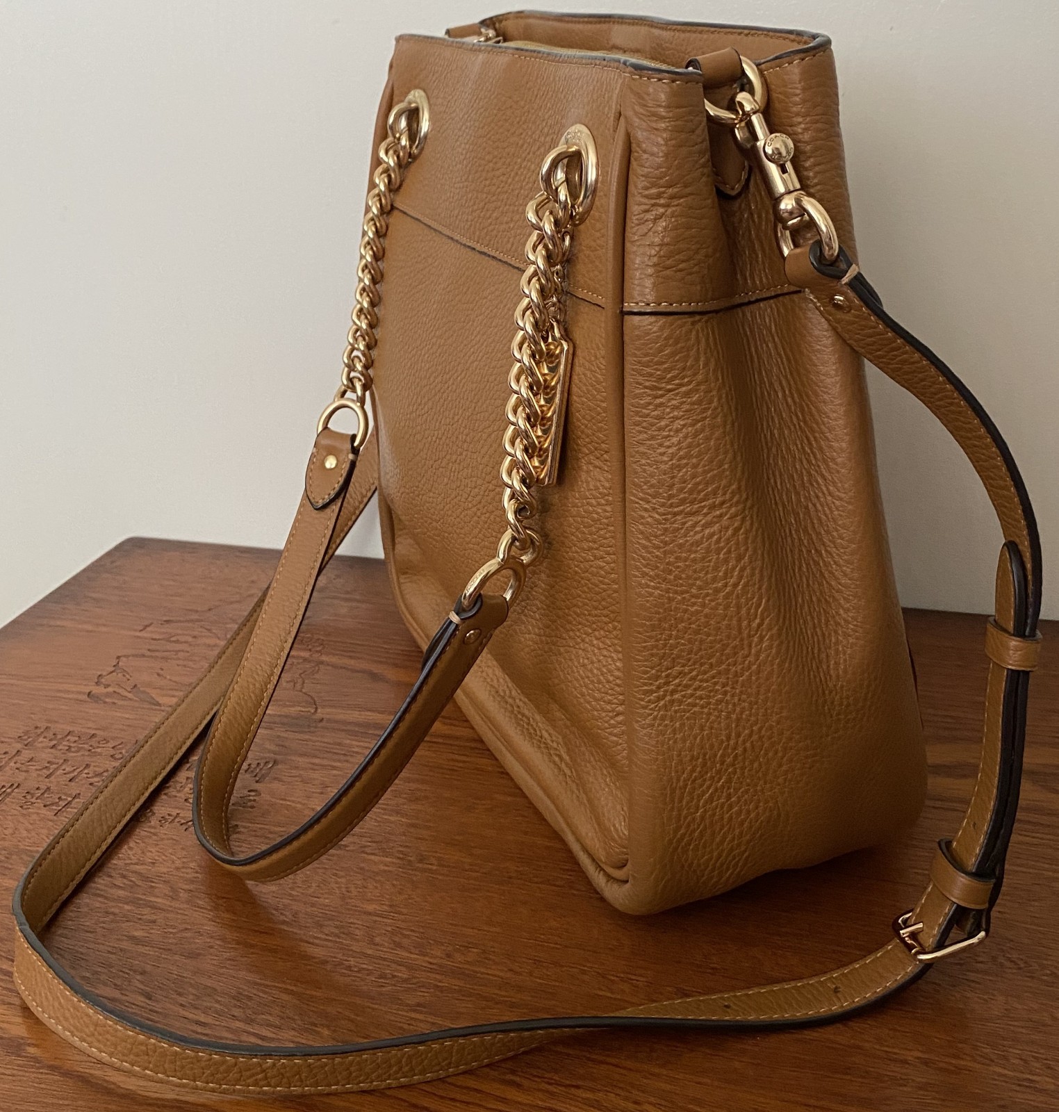 Coach Cammie C8315 Tan Camel Leather Bucket Handbag Gold Chain Crossbody