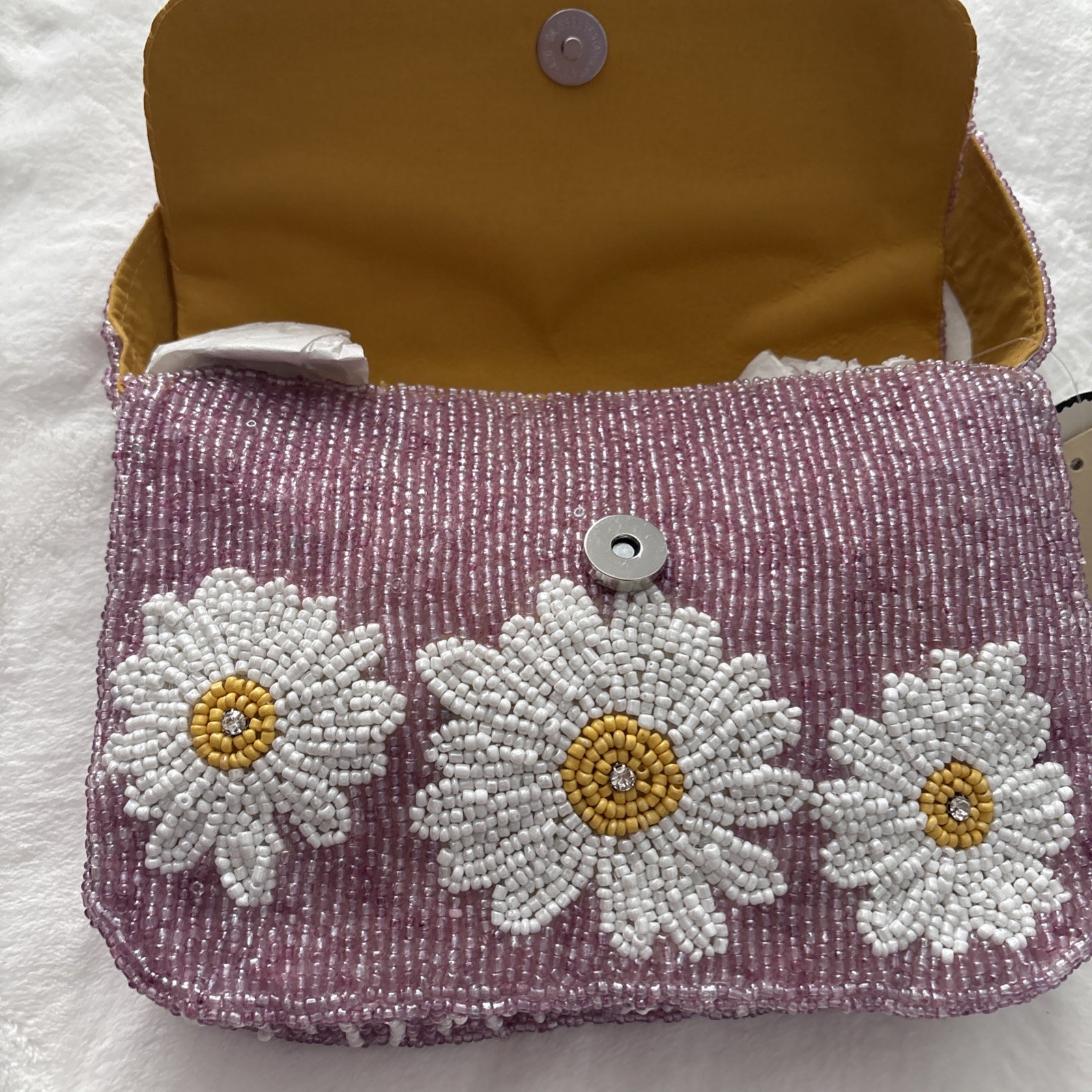 Handcrafted in India Lavender White Daisy Floral Beaded Bag Purse NWT