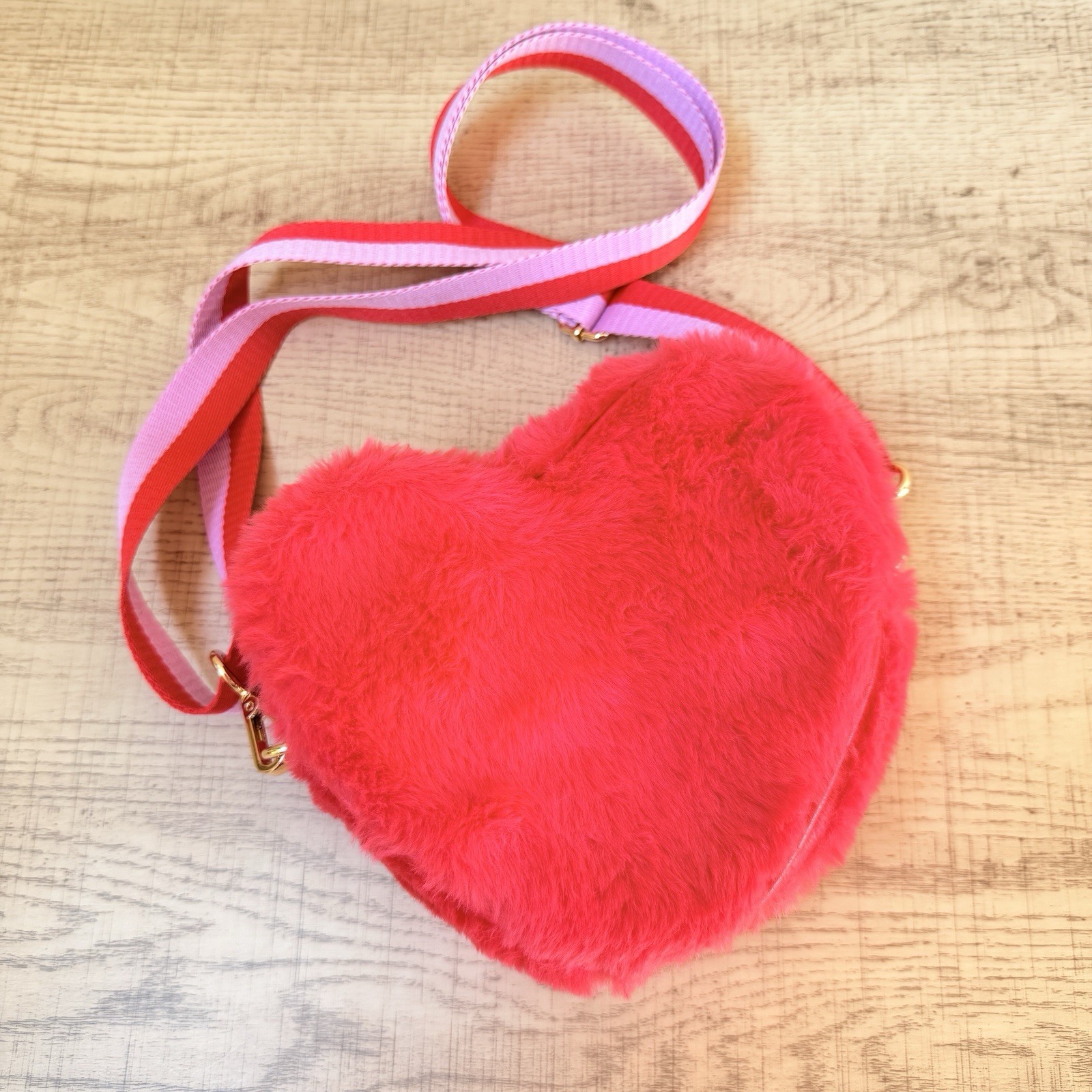Bath & Body Works Emily In Paris Fuzzy Furry Red Heart Shaped Bag NWT