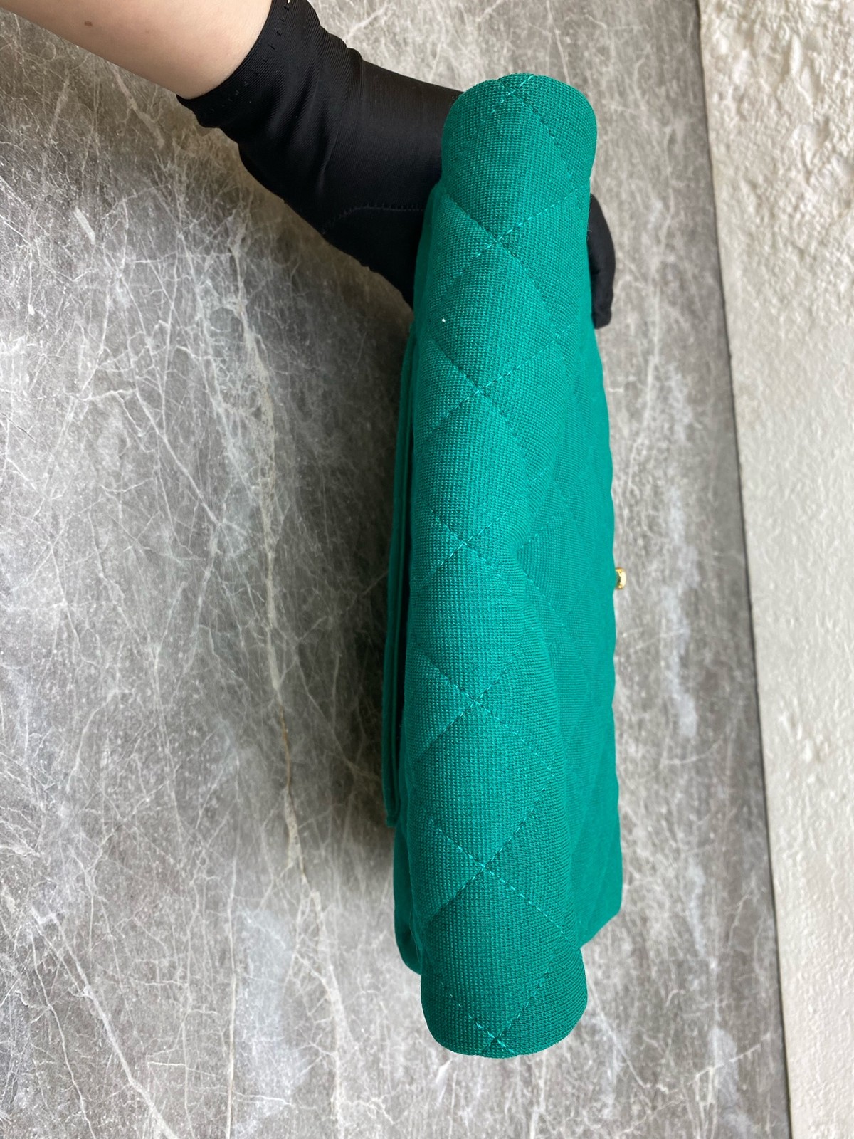 Chanel 23A Metiers d’Art Normal Velvet Green Jersey Knit Clutch Duty Paid