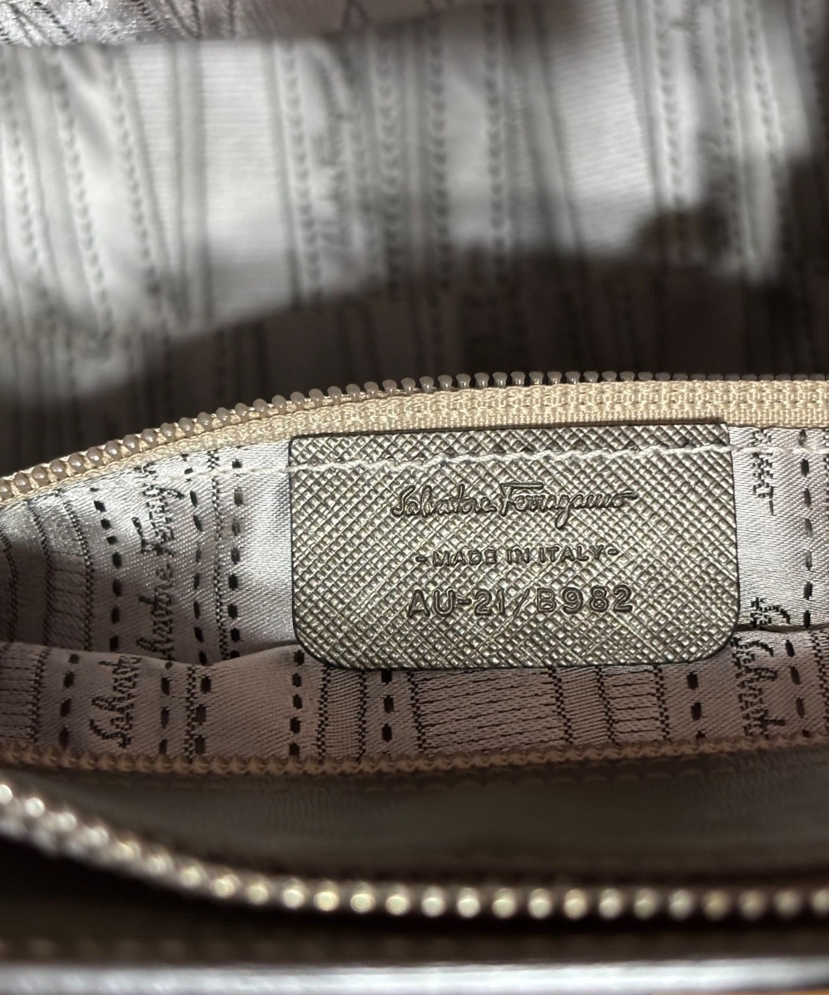 Salvatore Ferragamo Gancini Briana Handbag Olive Green Leather Small Tote