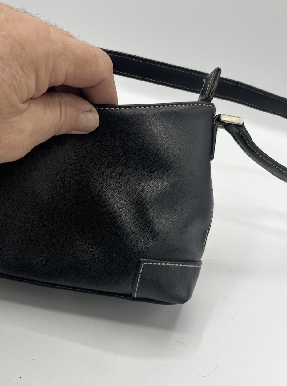 Liz Claiborne Handbag Black With Black & White Plaid Lining 10 Inch Strap