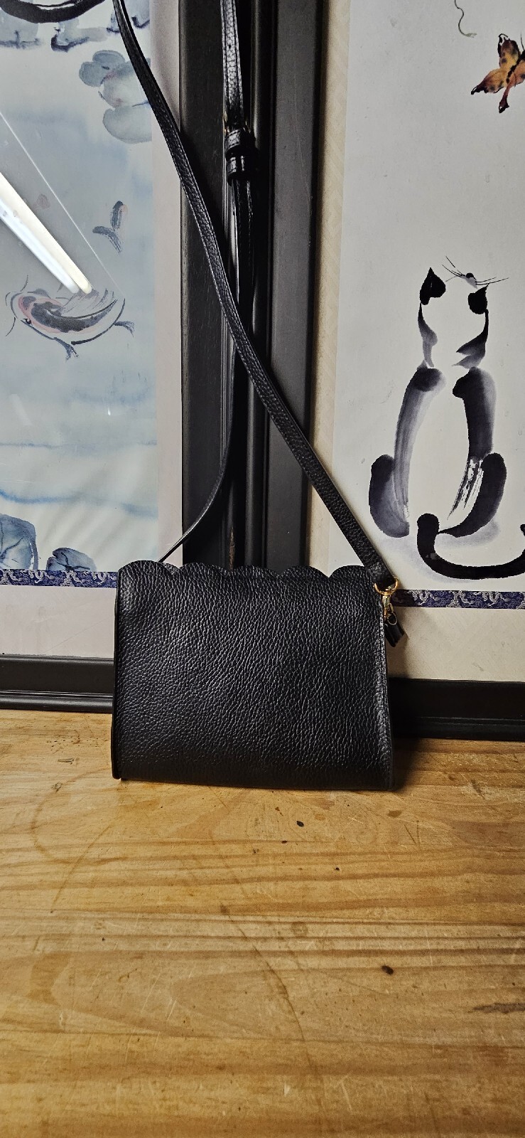MARLEYLILLY 100% cow leather pebble crossbody 7.75×6.25×1″