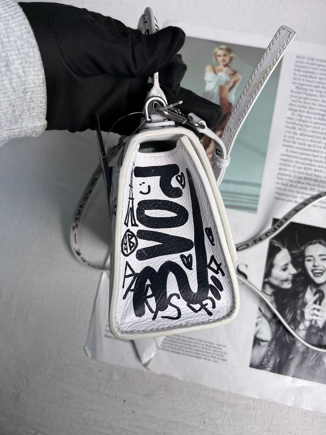 AUTH Balenciaga Hourglass XS White Graffiti Print Leather Top Handle Bag