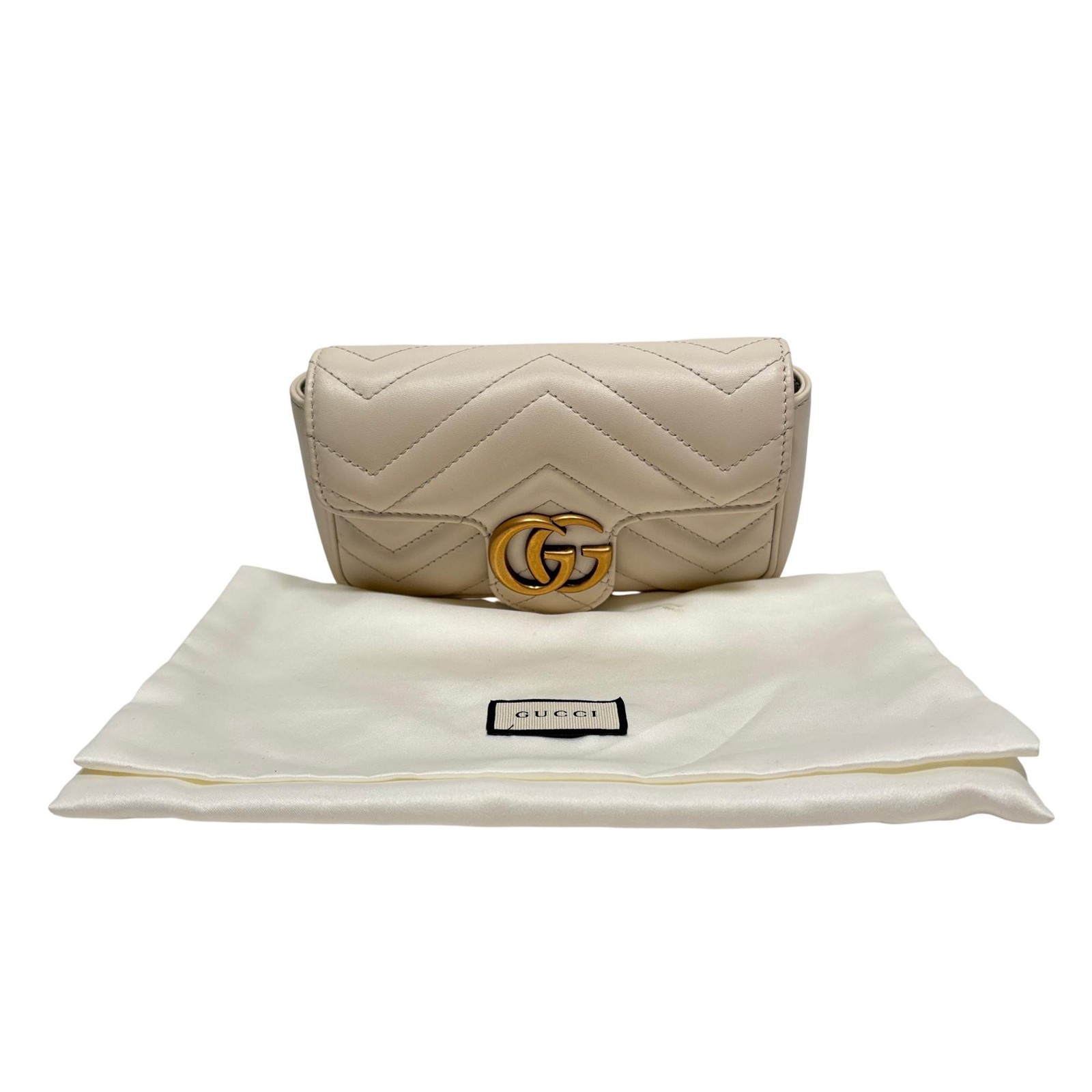 Gucci 476433 GG Marmont Matelassé Super Mini Bag – 6.75″ x 4″ x 1.75″ – 6739