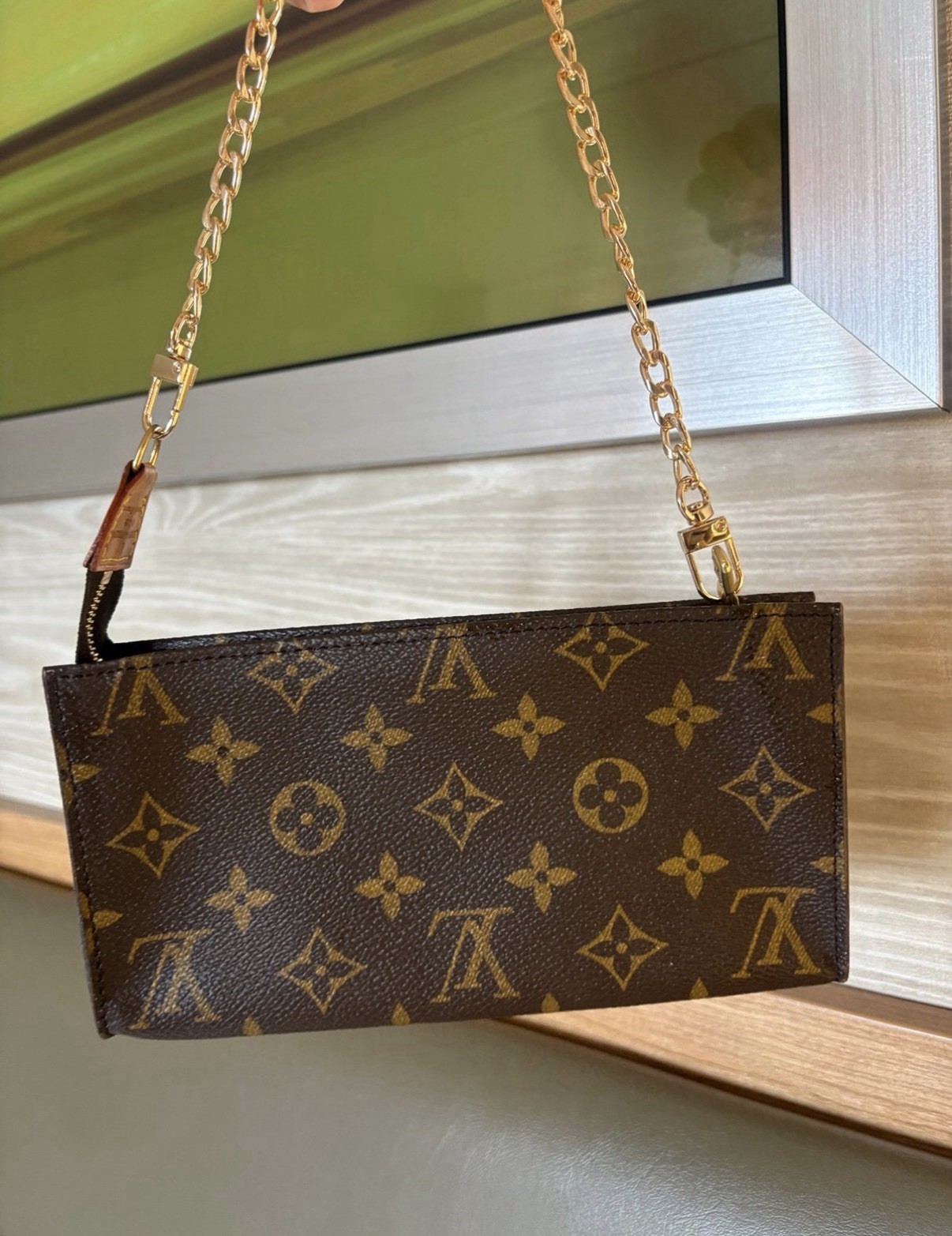 Louis Vuitton Bucket GM Pouch Monogram VI1917 Vintage 1997 France w/ Chain
