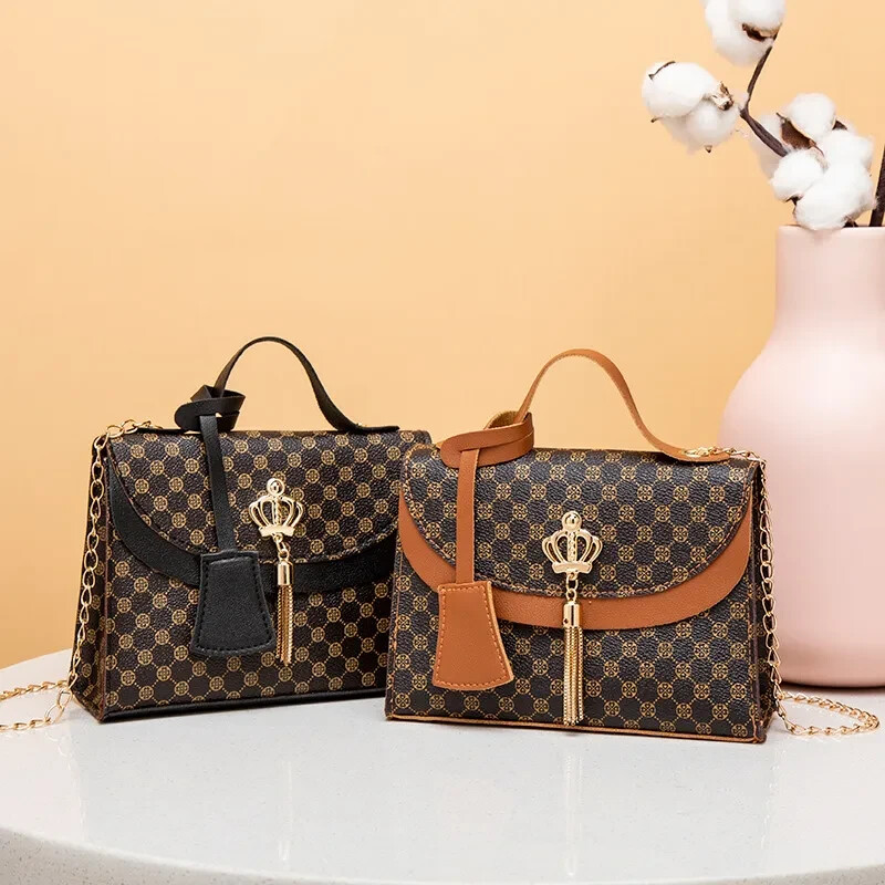 Women All Season Leather Small Fashion Bag