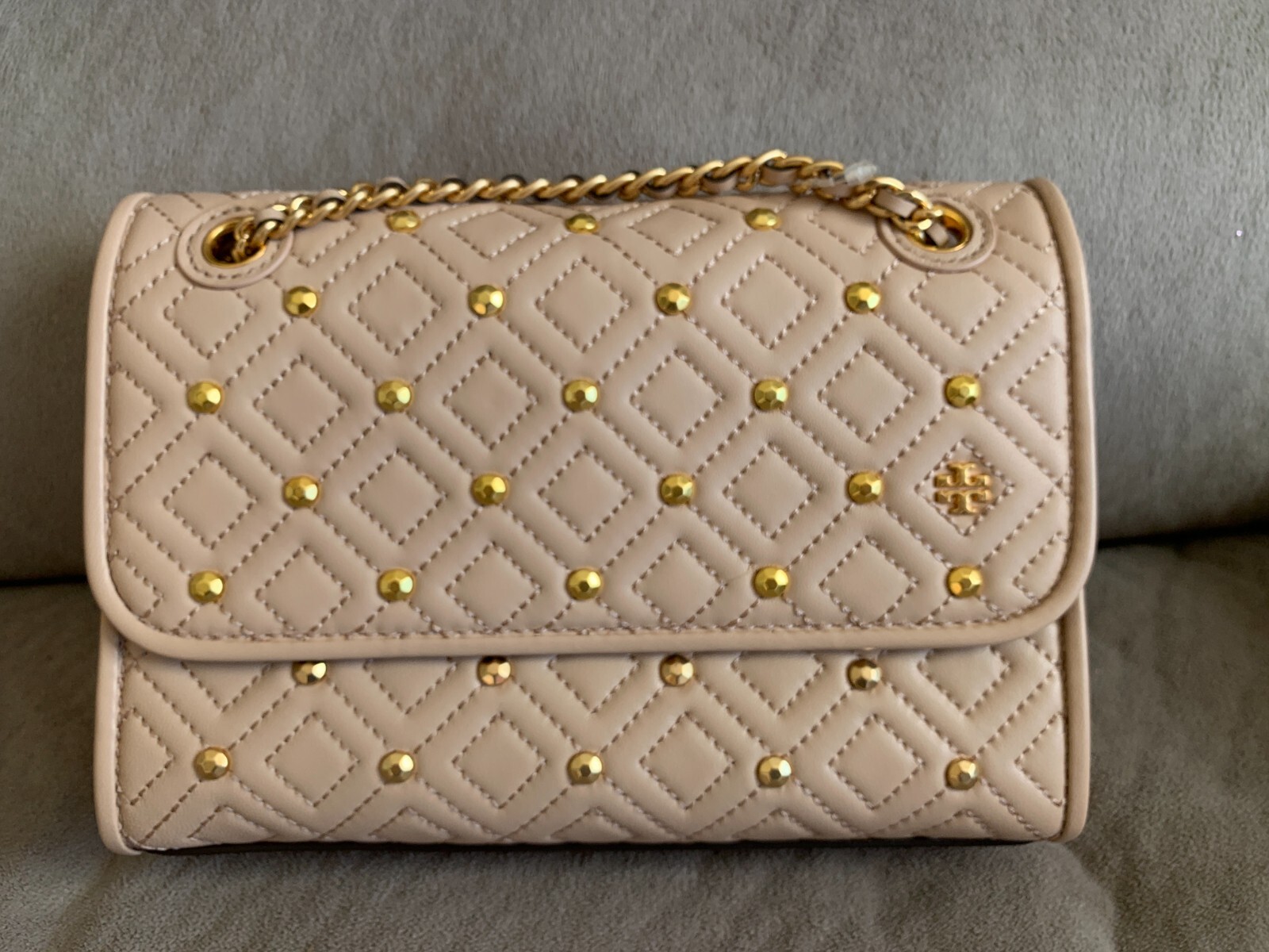 NWT Tory burch FLEMING STUD SMALL SHOULDER BAG in GOAN SAND 46362 $528 authentic