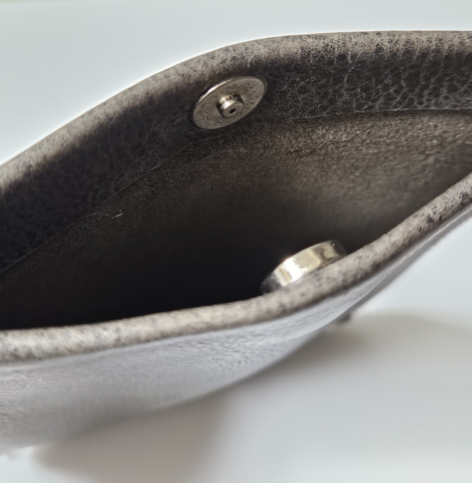 Leatherock USA Pebbled Leather Pouch Chain Detail & Crossbody Grey 7.75″x 6.25″
