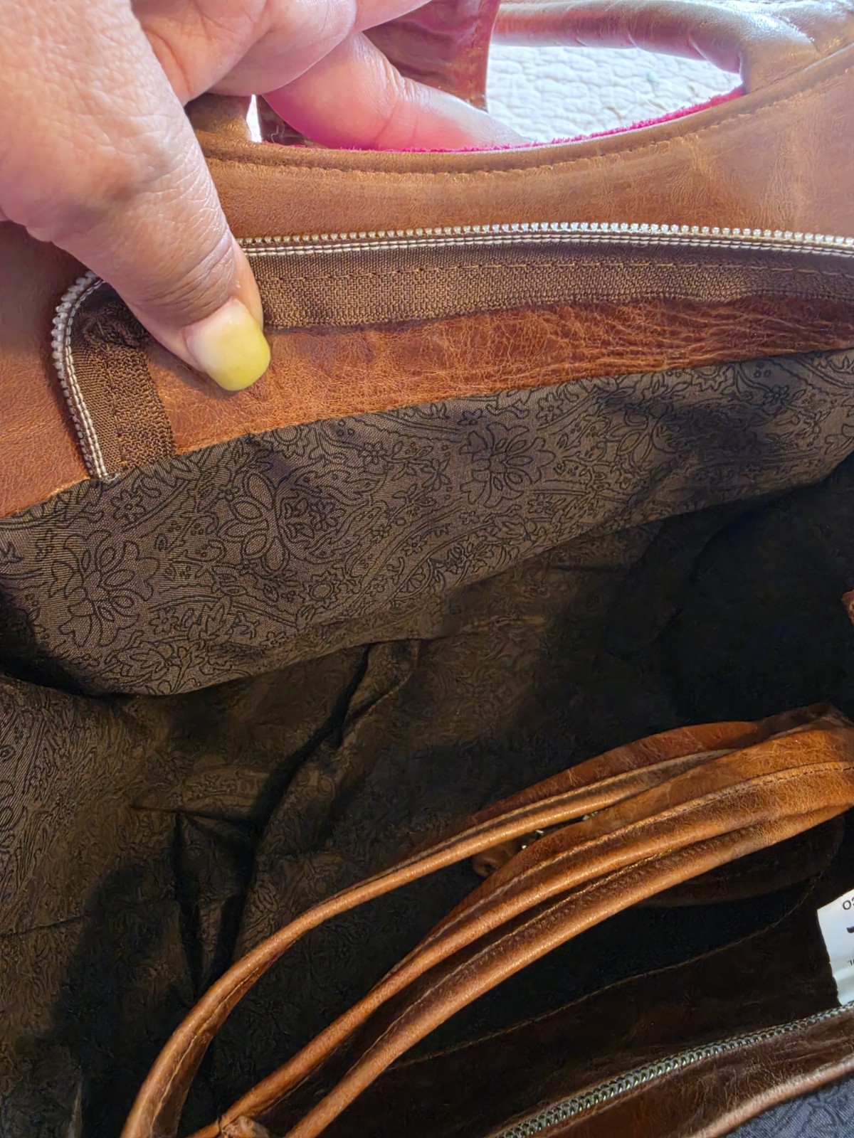 Handmade Genuine Suede Leather Handbag Artisan Made in León Mexico Fuchsia Purse