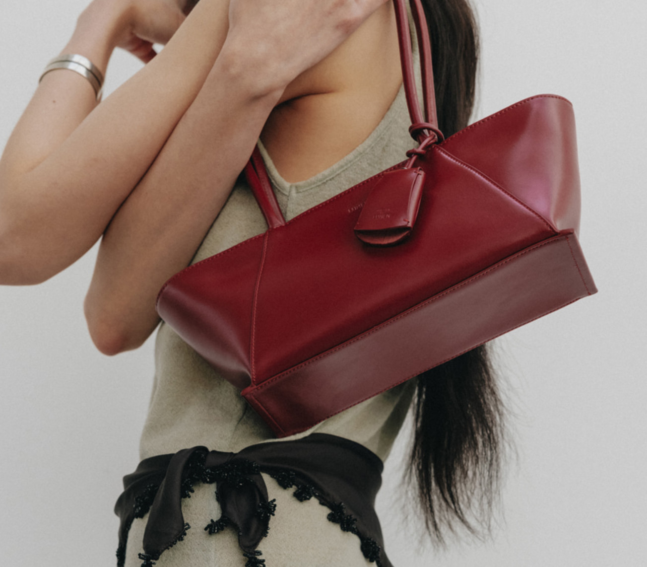 Atelier de LUMEN Monique Shoulder Bag Carmine Red Cow Leather