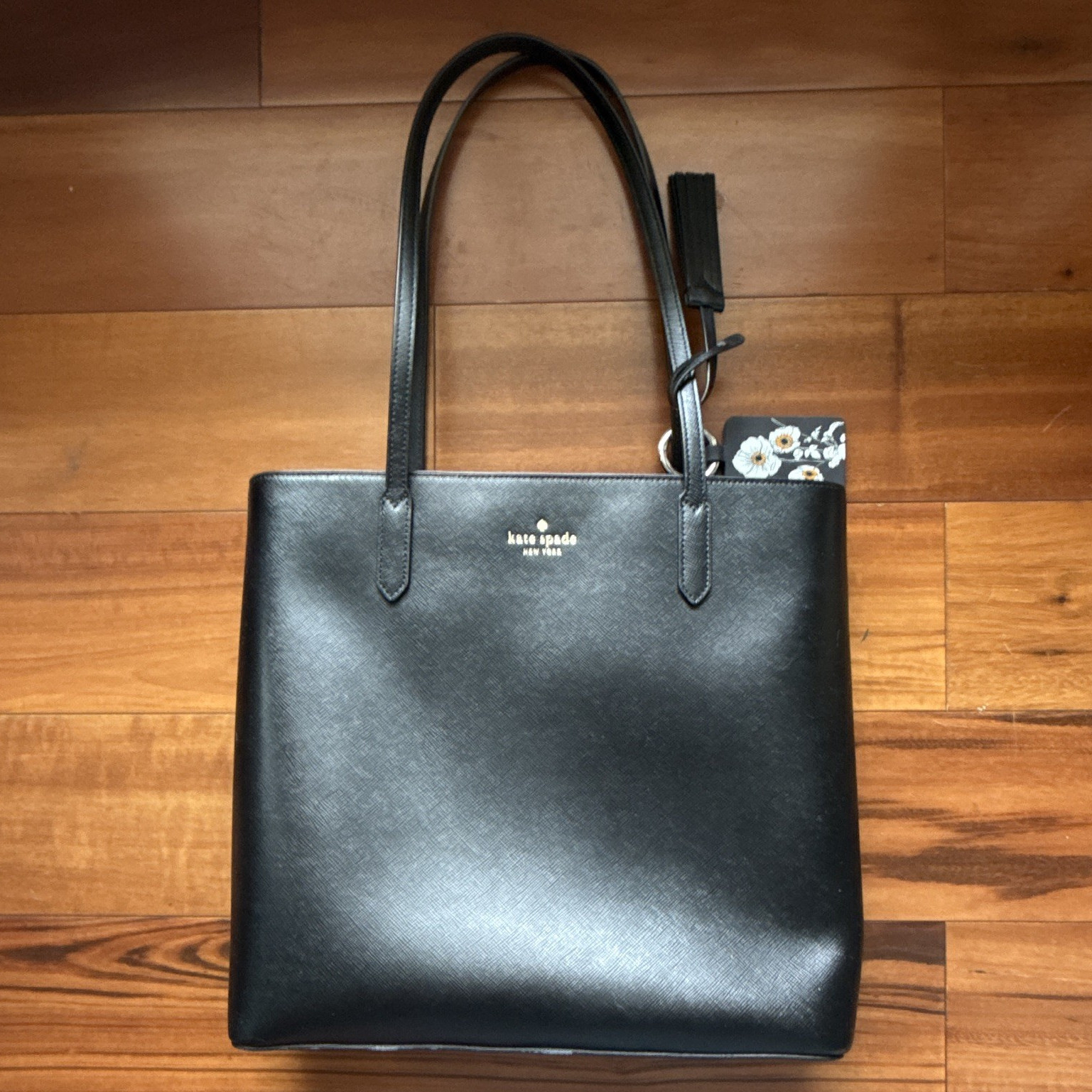 kate spade new york Black Medium Tote Double Handles, Lined, Pockets, zipper