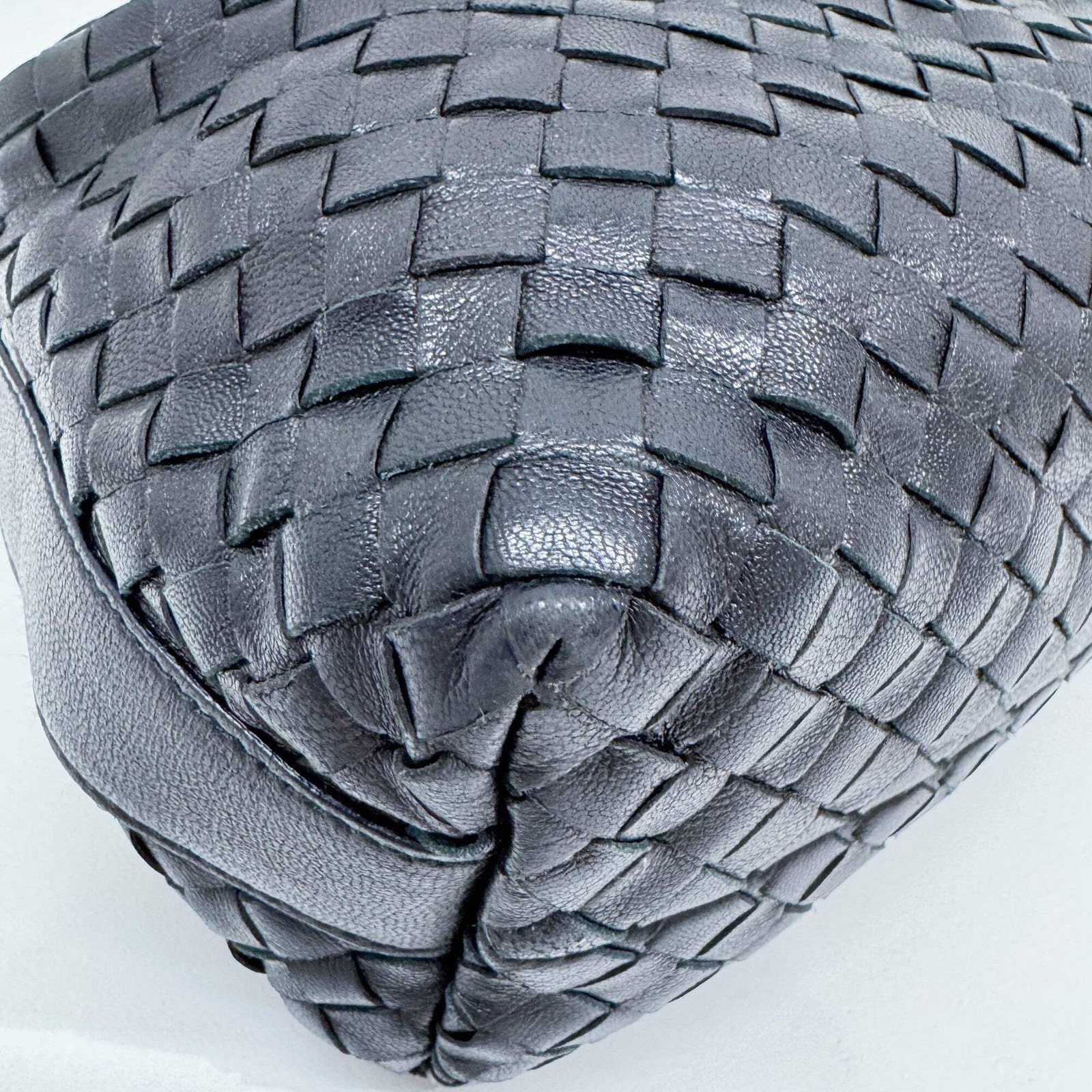 BOTTEGA VENETA Intrecciato Black Leather Pouch Hand Bag