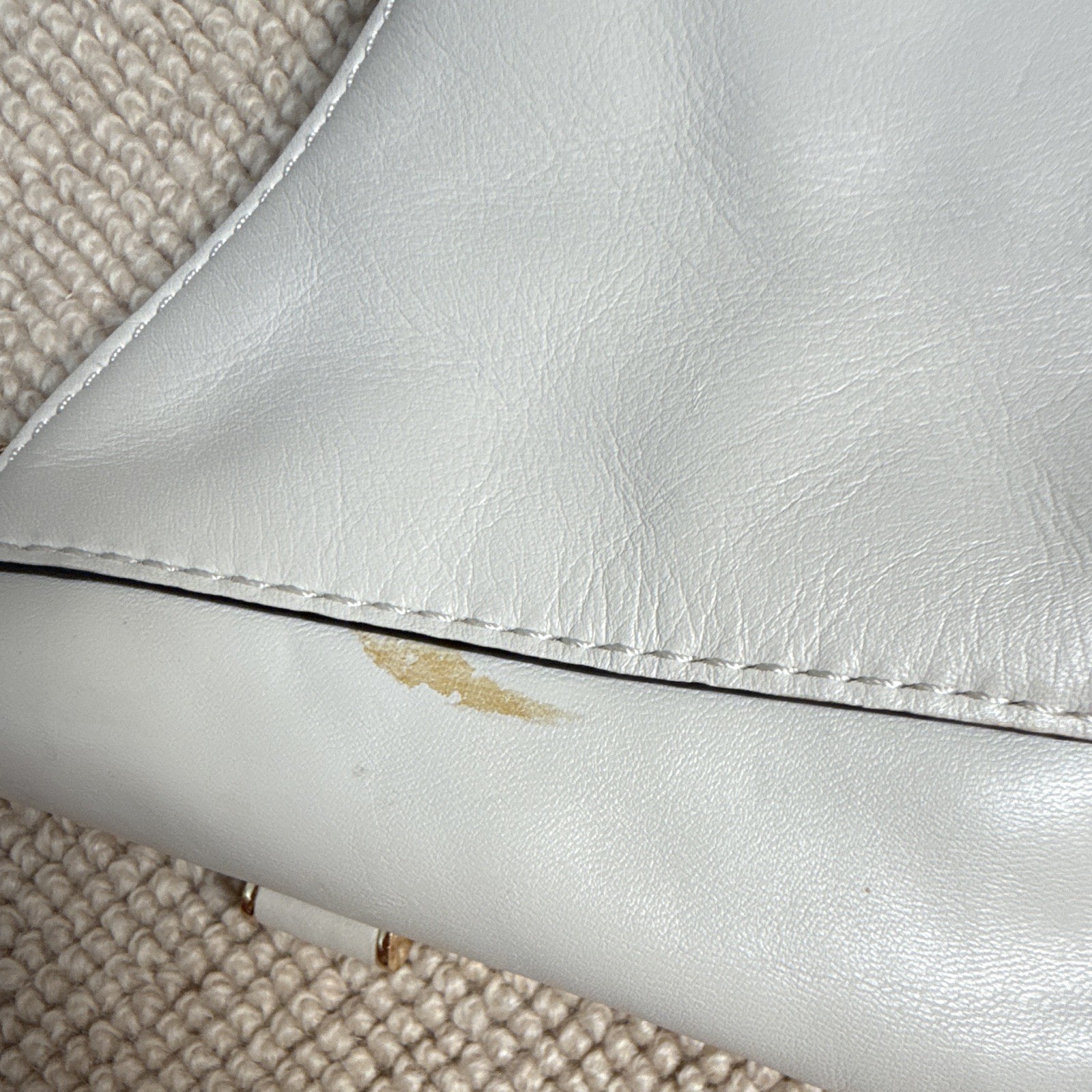 Michael Kors White Medium Crescent Shoulder Bag Gold Hardware Zip, Charm