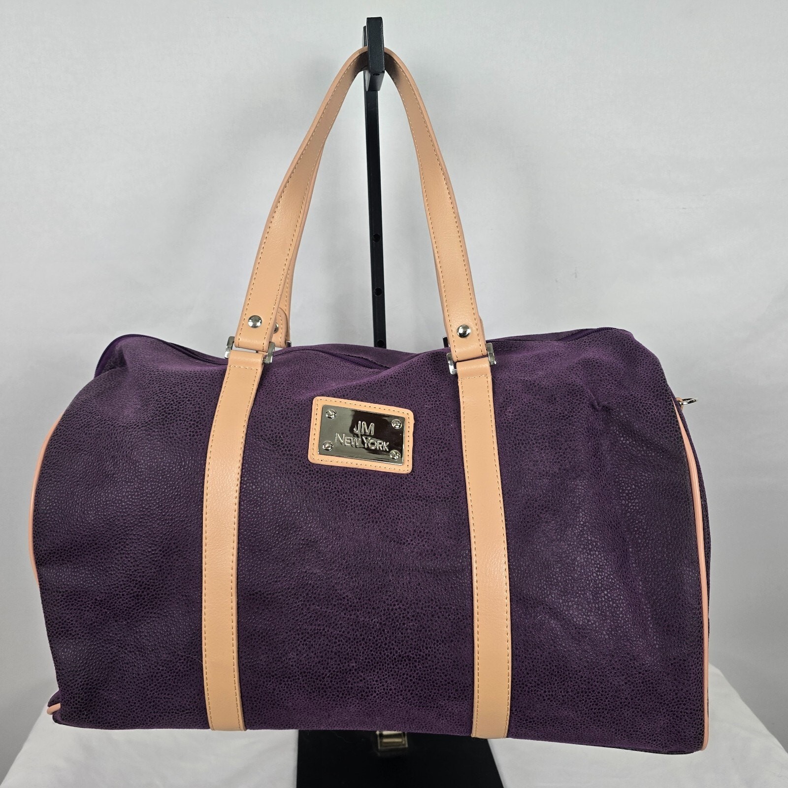 JM New York Duffle Bag Weekender Purple Tan Detachable Strap 18″ x 10″ x 8″