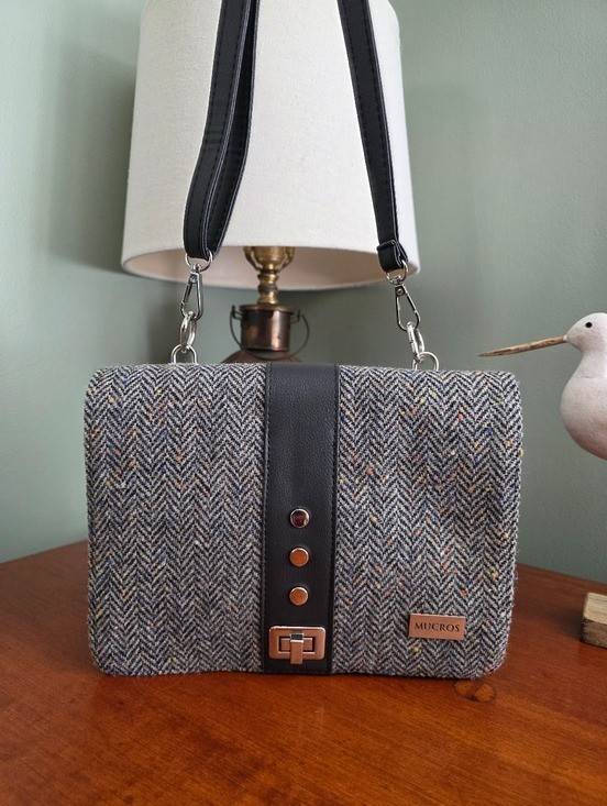 Mucros Weavers Fiona Herringbone Wool Tweed Crossbody Bag Gray Black