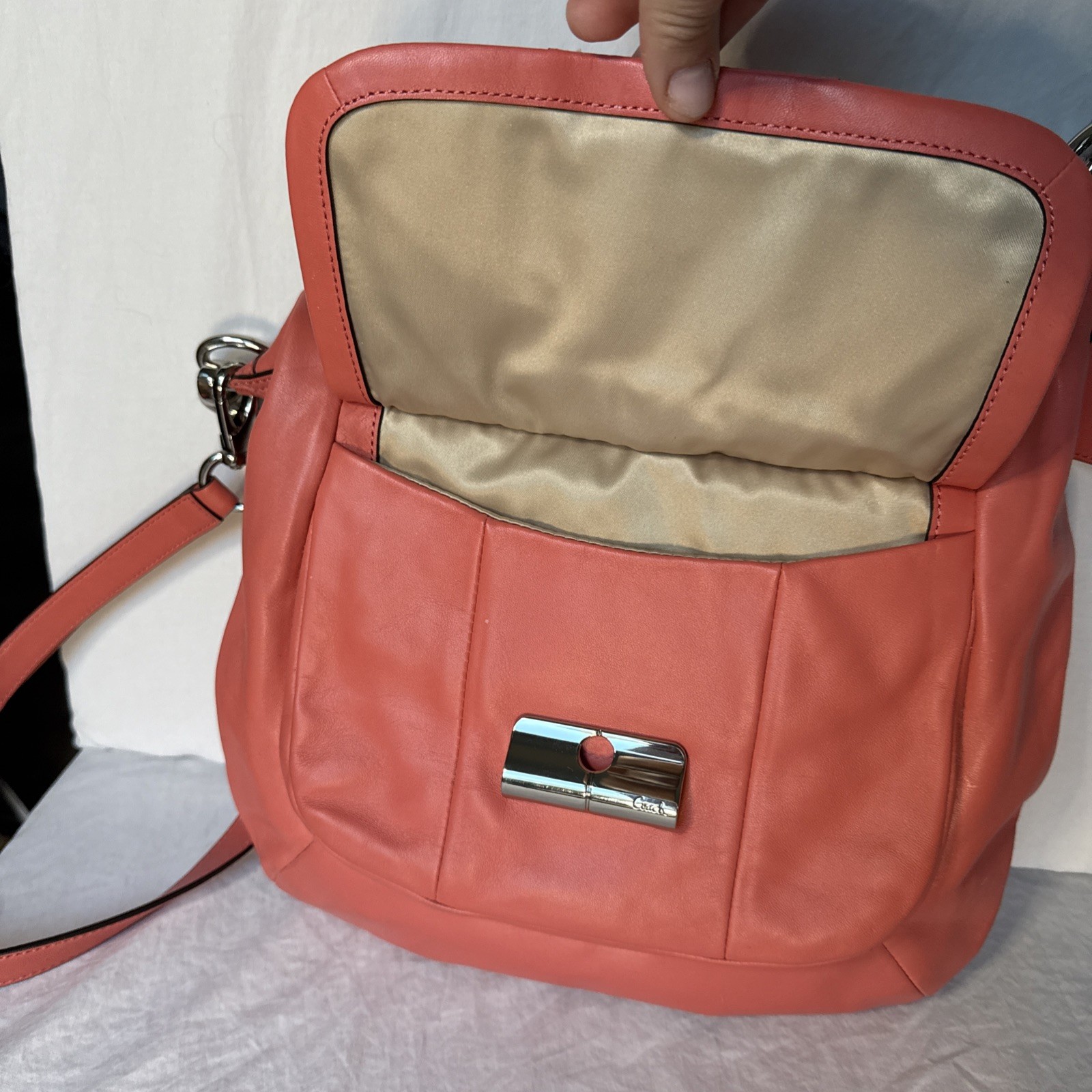 COACH Kristin Leather Hobo Shoulder Bag Coral Pink Rose F22306 NWOT – Pristine