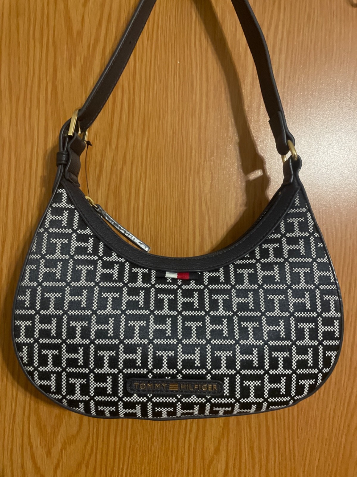 Tommy Hilfiger navy blue hand bag