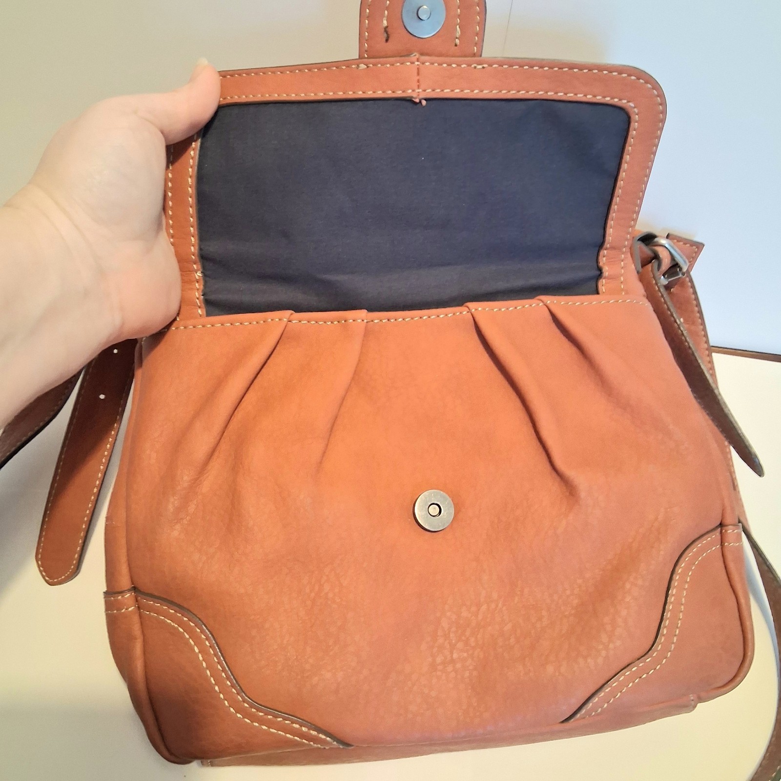 Chaps Crossbody Bag Brown Hobo Vegan Leather Casual Travel Adjustable AS IS