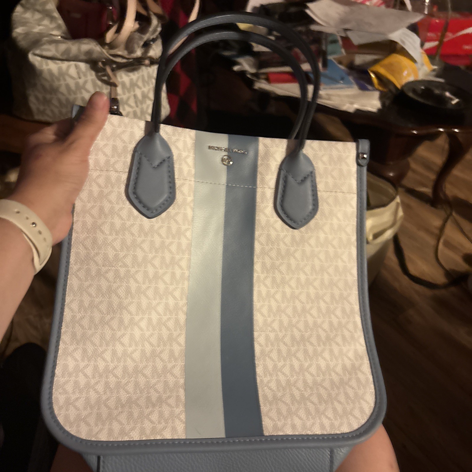 Michael Kors Women’s Large White And light blue Tote Bag with zip