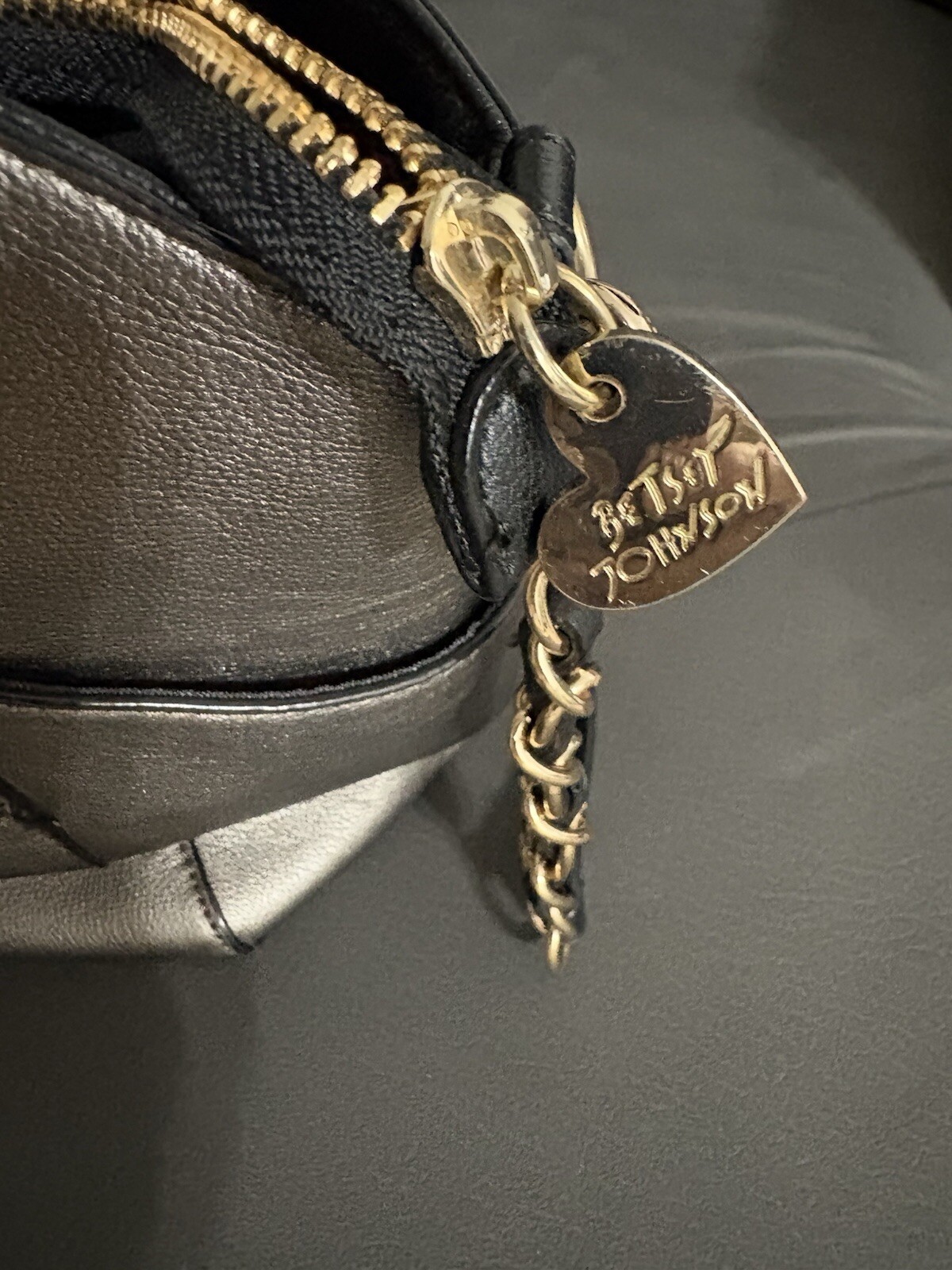 Betsey Johnson brown shoulder bag gold chains