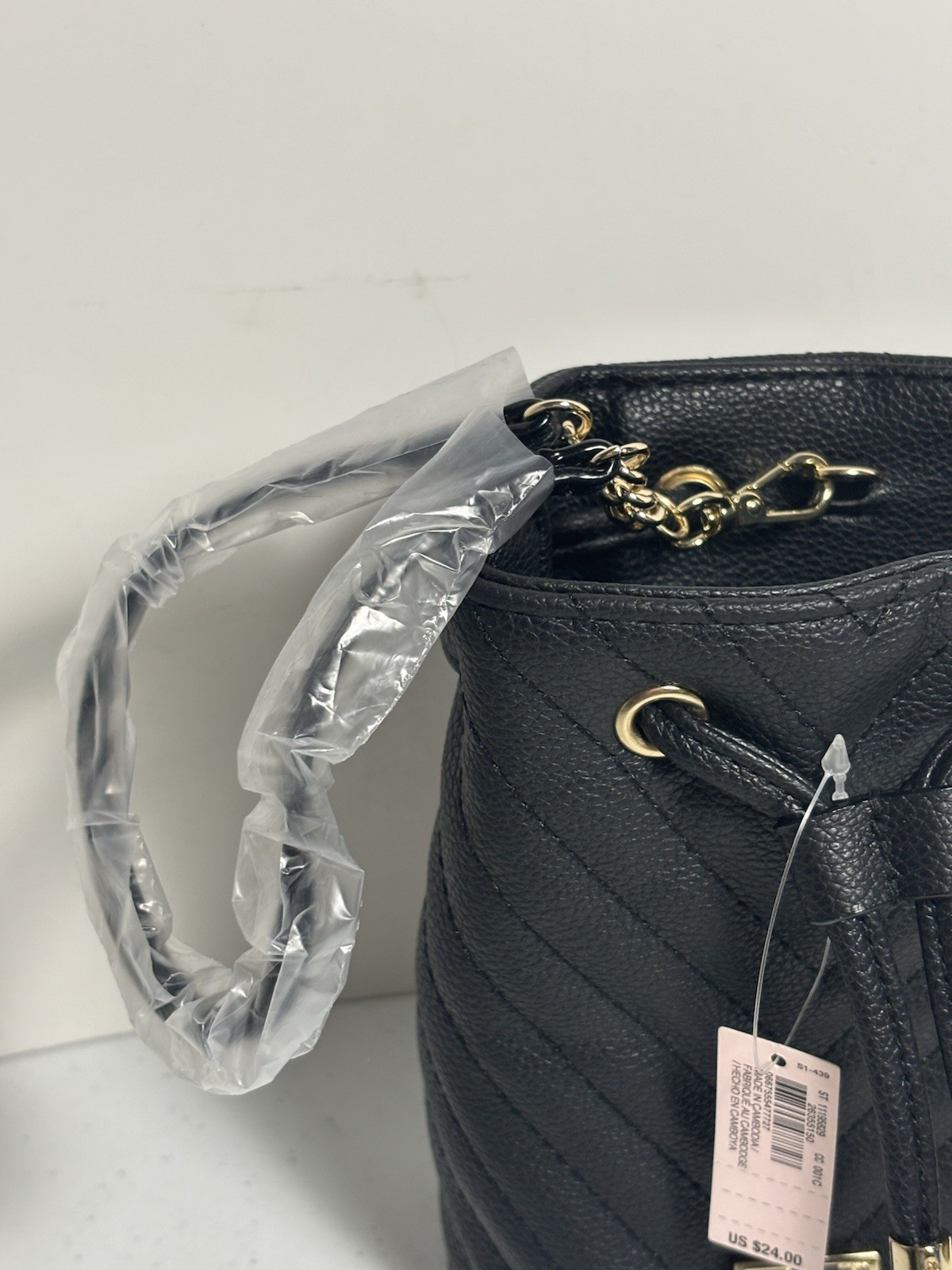 Victoria Secret V-Quilt Perfume Pouch V Monogram NWT