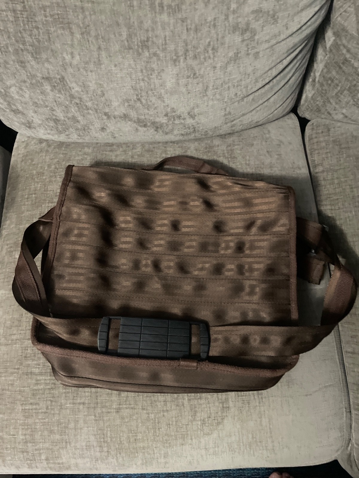 Burgundy Bucklebag Messenger Bag by Beams Seatbelts