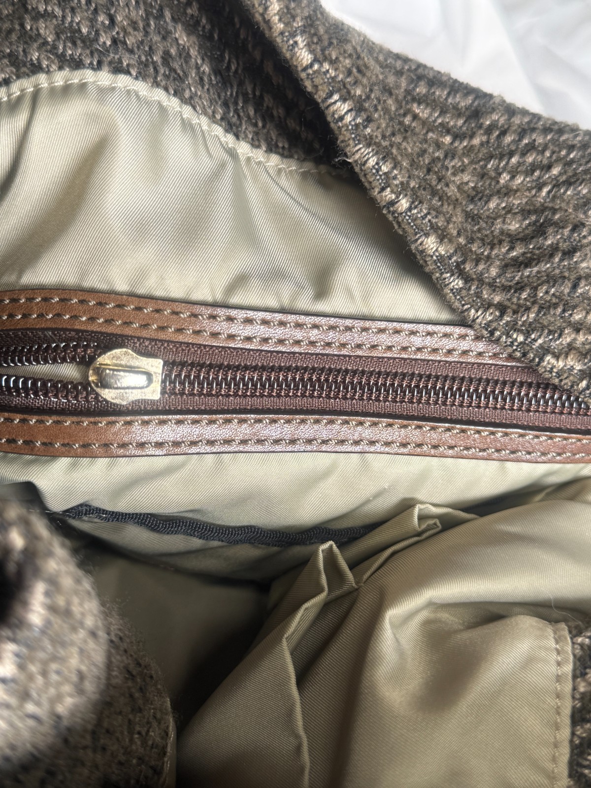 Tumi Brown Herringbone Tweed Leather Trim Organizer Shoulder Bag Travel