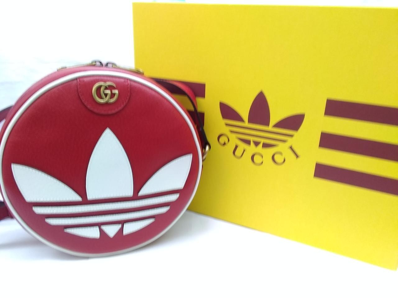Gucci Small Shoulder Bag Leather Color Red Size Width 8.7 inches Women 99