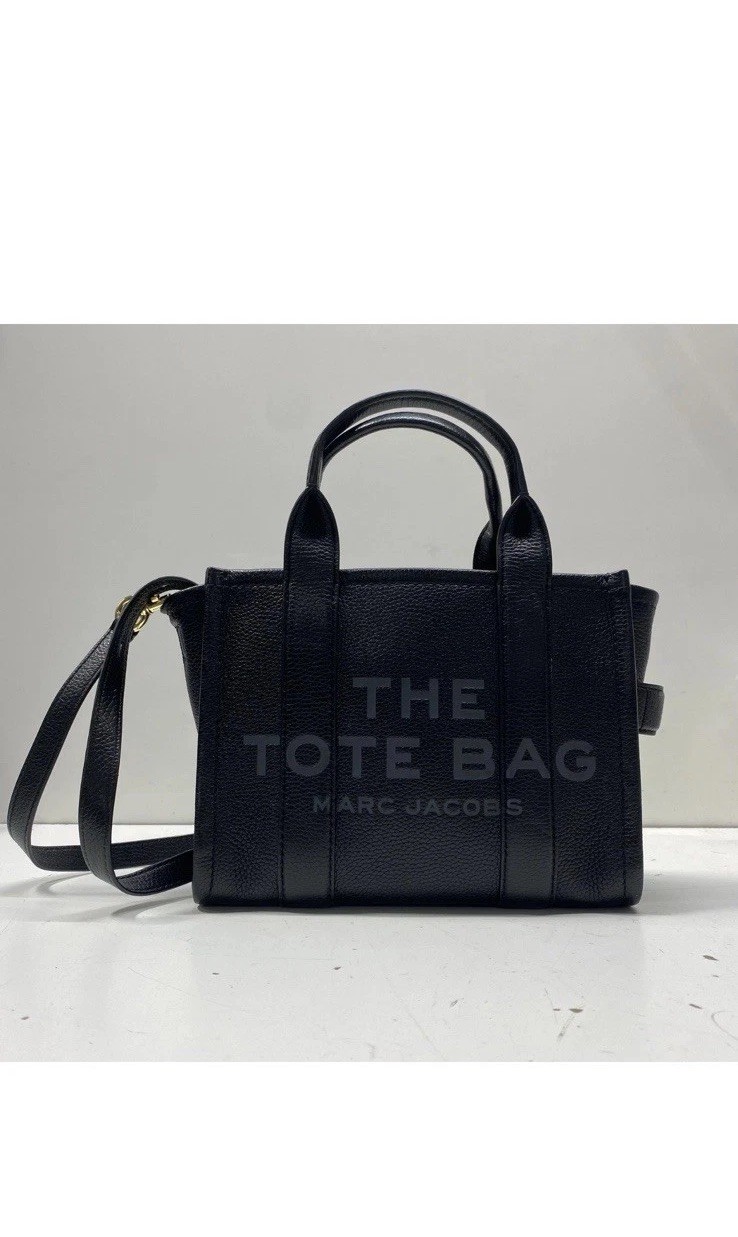 Marc Jacobs Black Leather Tote Bag Size Large- Fast Shipping