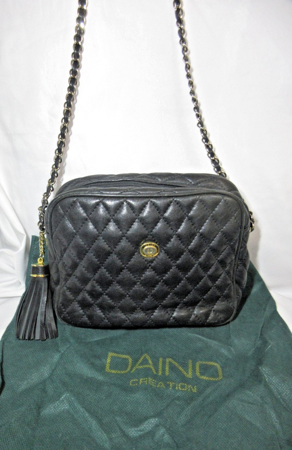 Daino Italy Quilted Leather Crossbody Bag Black Chain Strap 7.75″x6″x2.75″ Bag