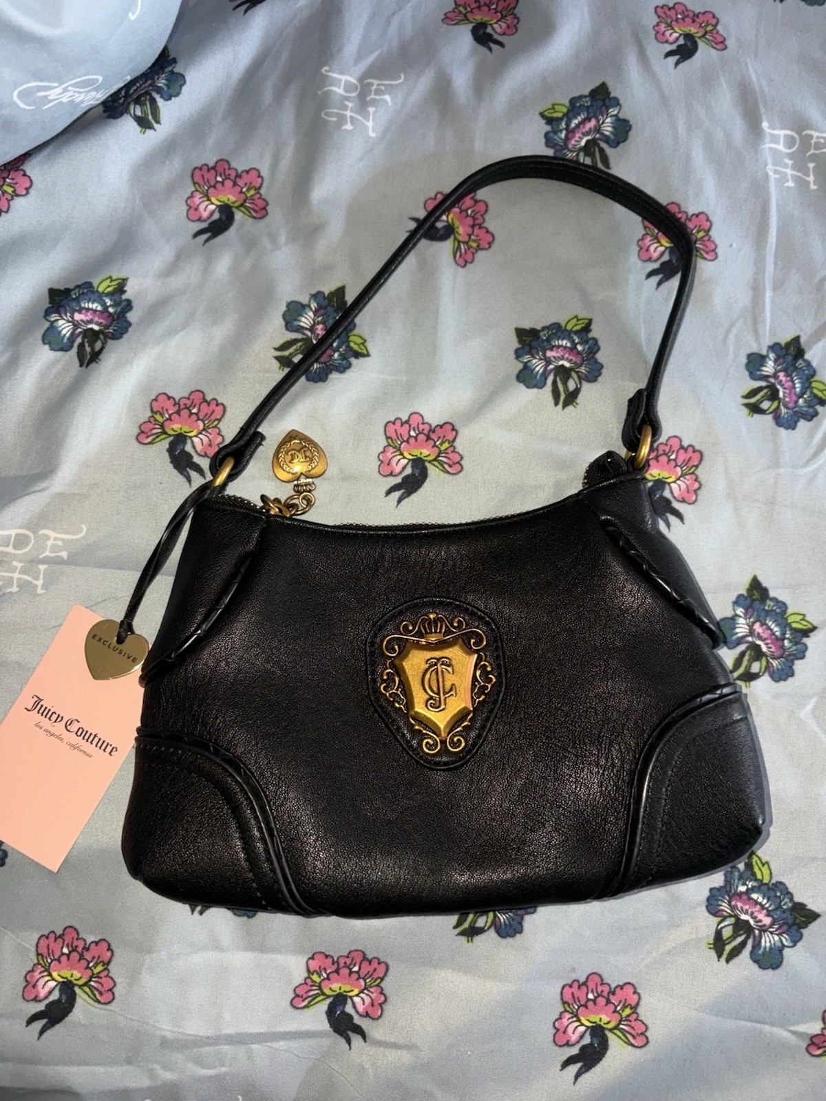 NWT Juicy Couture Juicy Romance Piped Rouched Convertible Wristlet in Liquorice