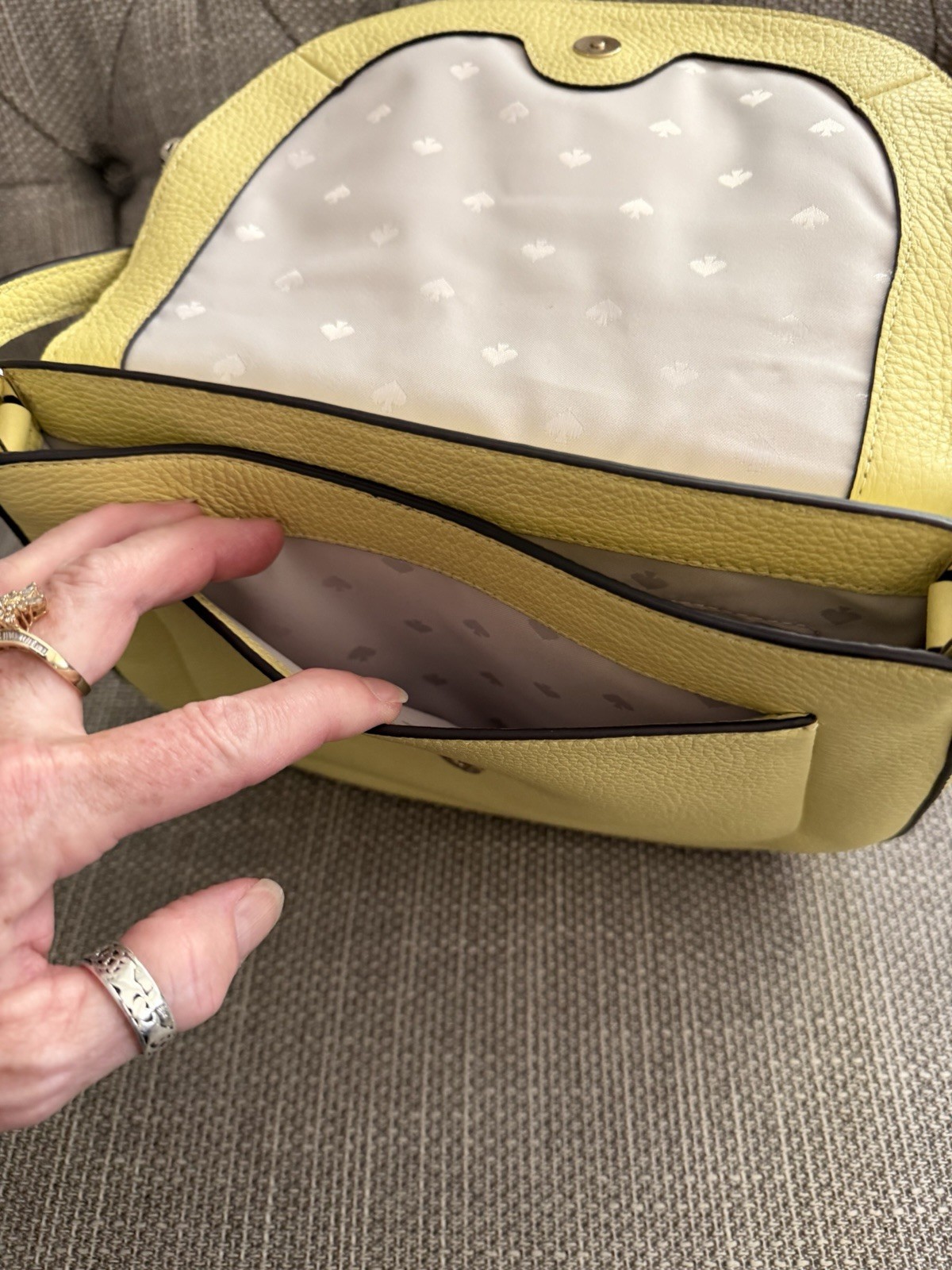 Kate Spade Leila Medium Flap shoulder/cross body purse Frosty Lime Pebbled NEW