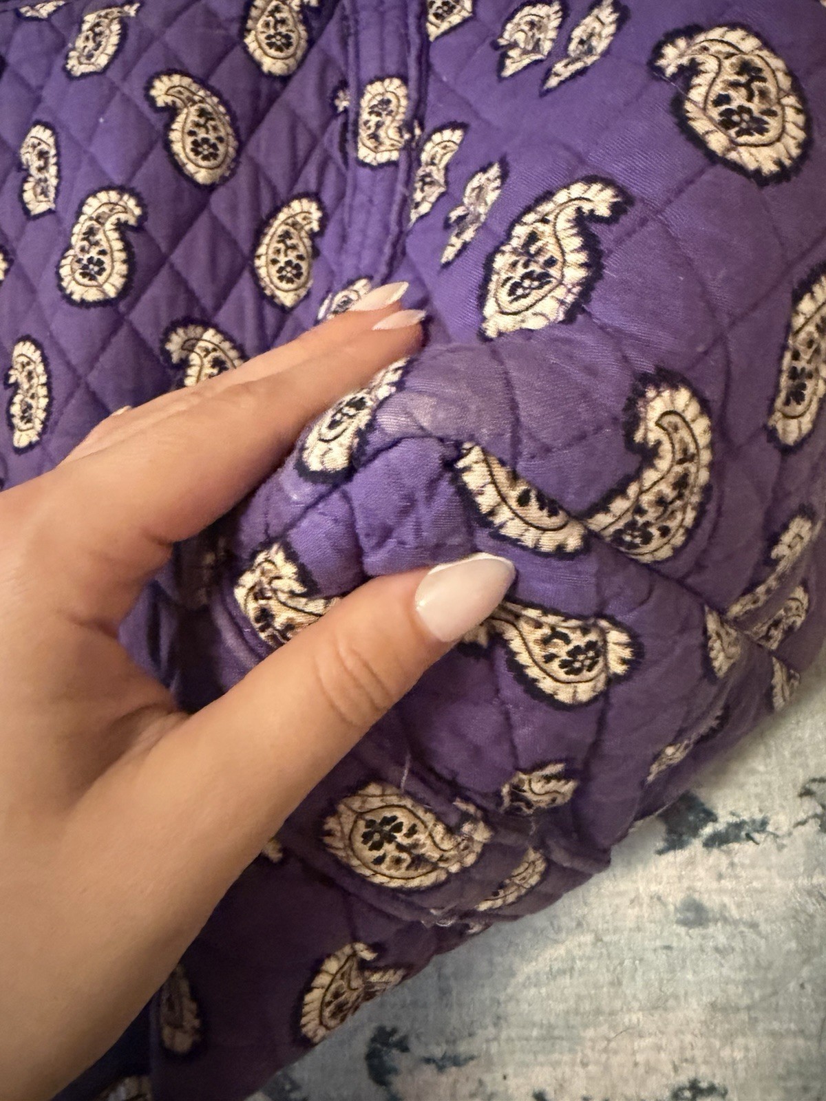 Vera Bradley Purple Paisley Quilted Zip Tote Bag w/ Lined Inner Pockets