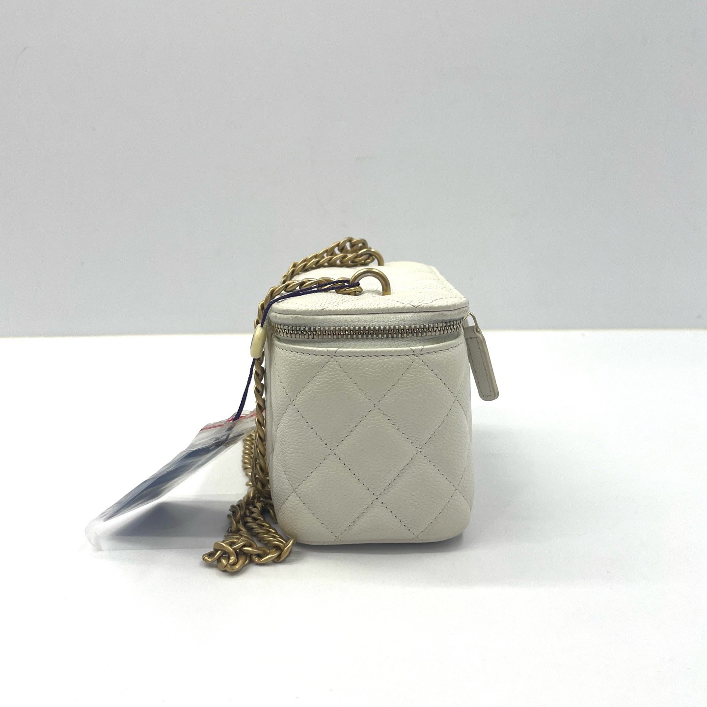 Chanel 23P Vanity Case White Leather Gold Hardware Ball Chain Bag[Duties Paid]