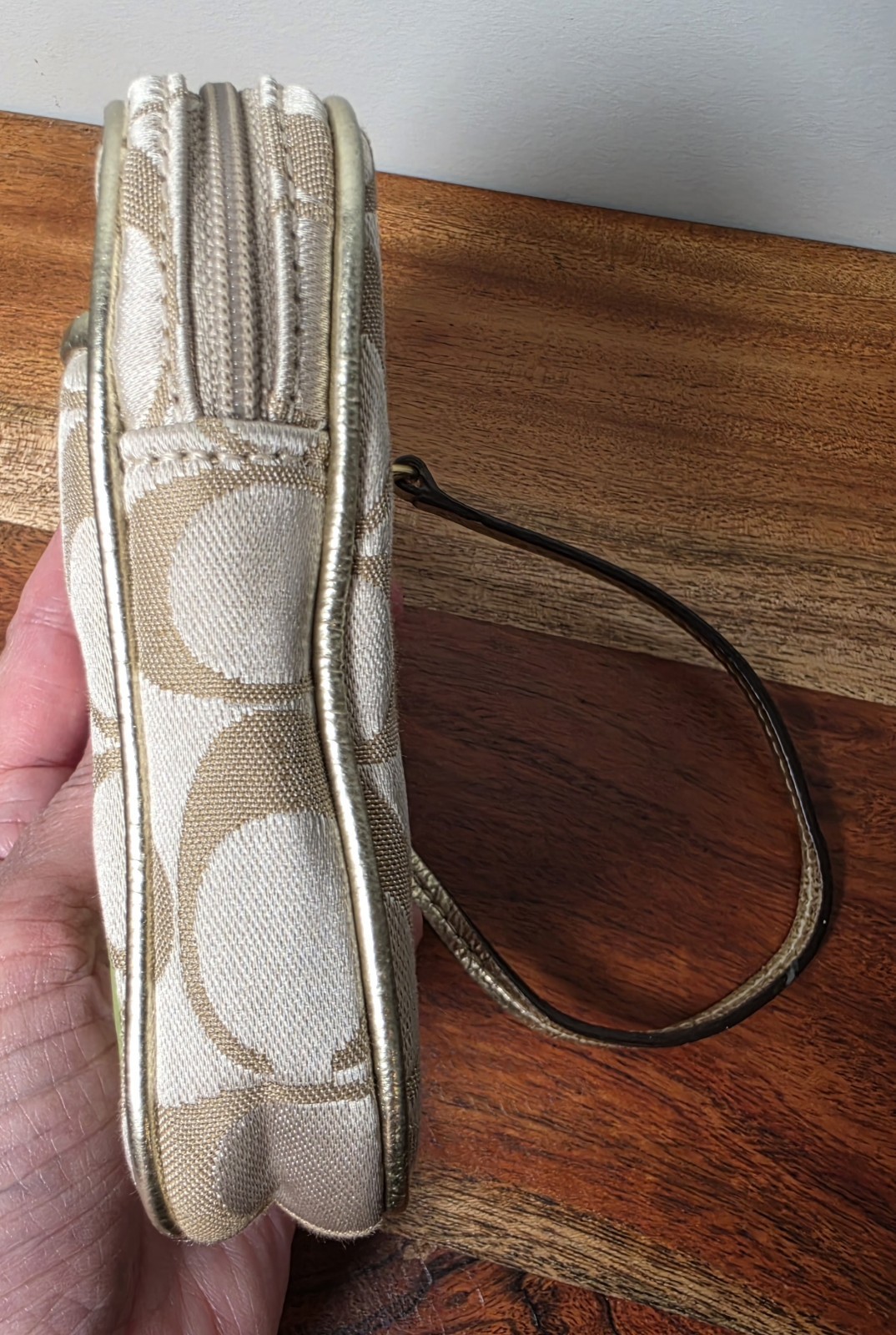 Vintage Y2K Coach Poppy “Digi Pouch” / Camera Case Wristlet