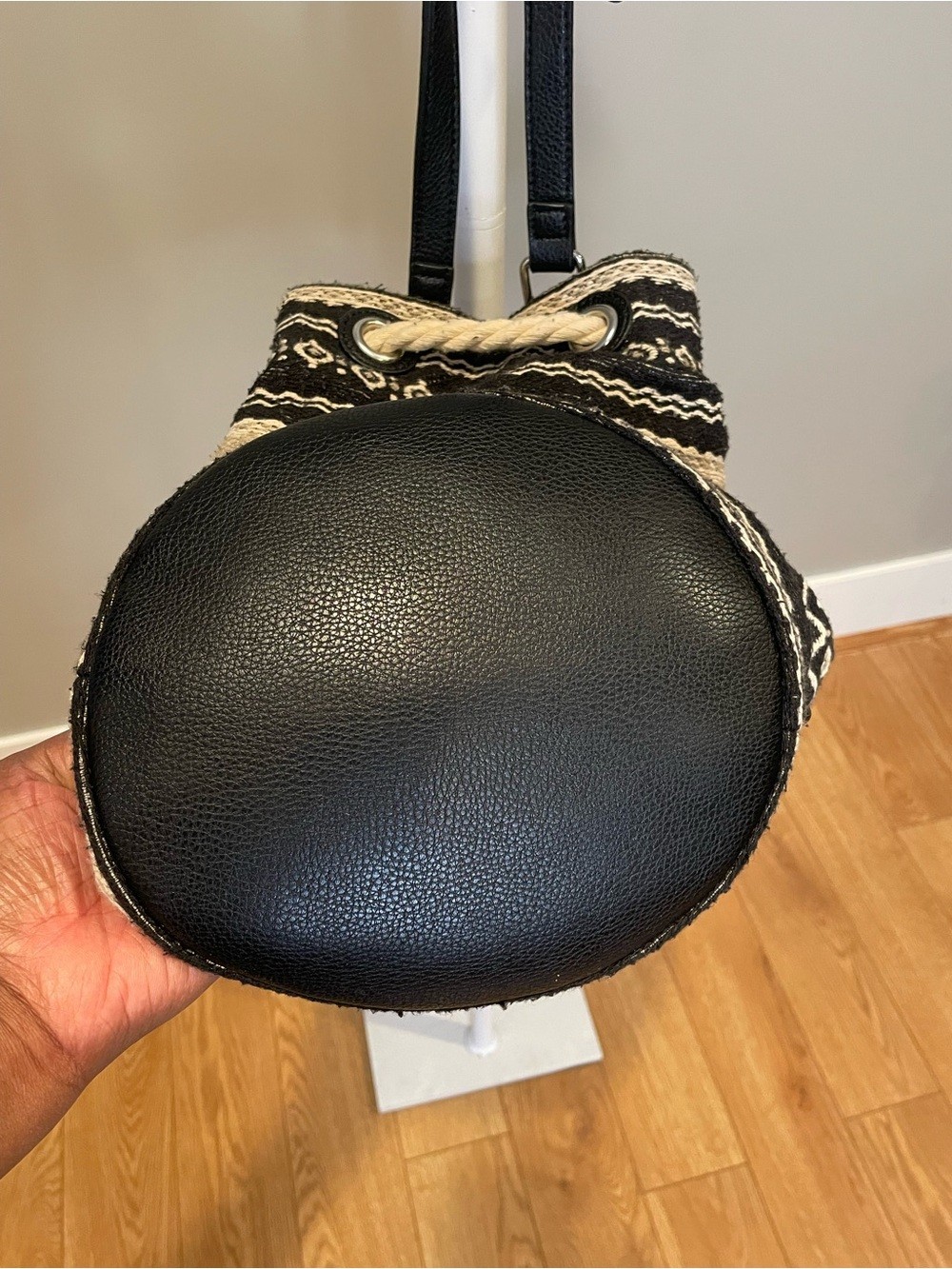 JustFab Black and Cream Woven Drawstring Shoulder Bag