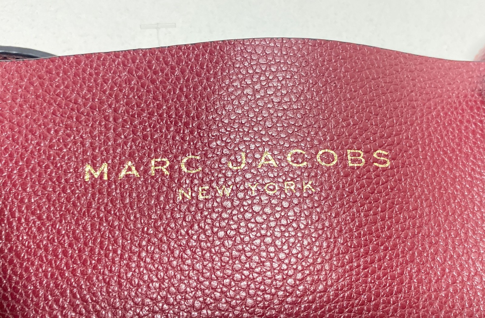 Marc Jacobs Burgundy Pebbled Leather Tote Bag Gold Hardware Padlock Key